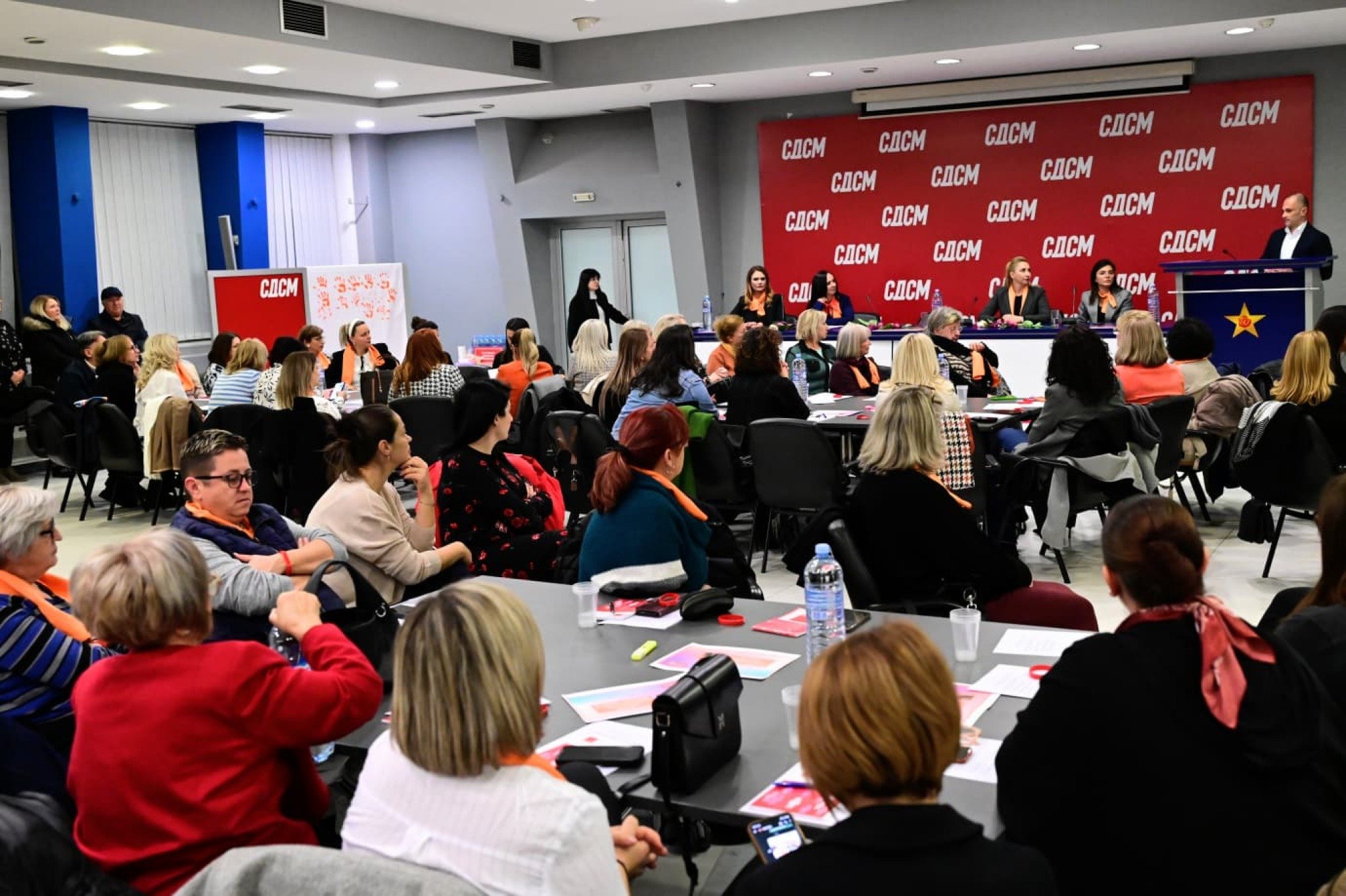 media-library7o11d0ljv0a2a8ESsRF