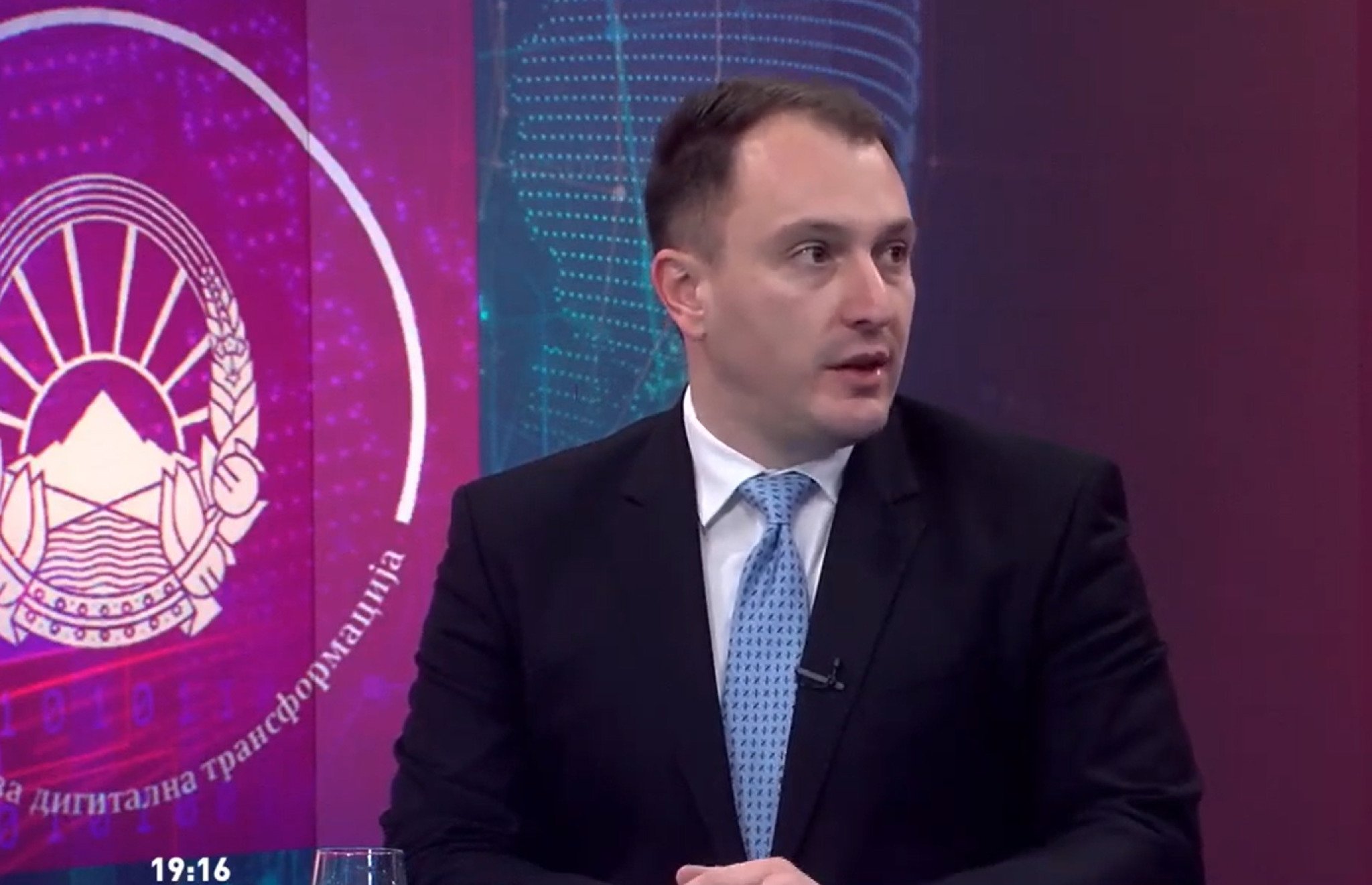 media-libraryk3lip8men588dBFLkWN