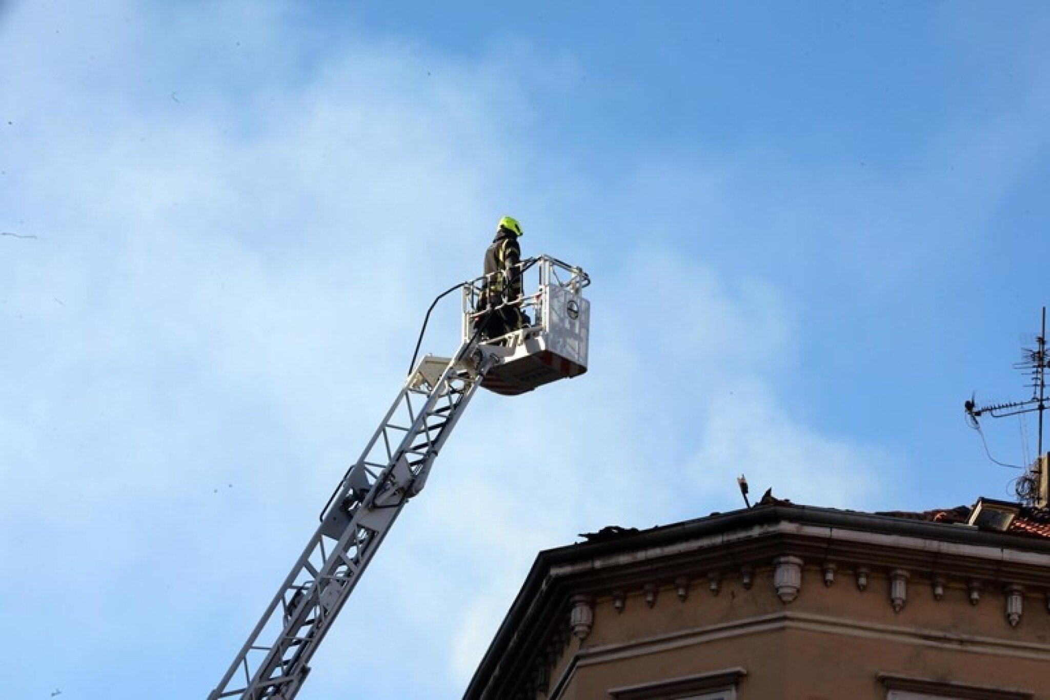 media-library1t2fvkpoocpe7wSRDm5