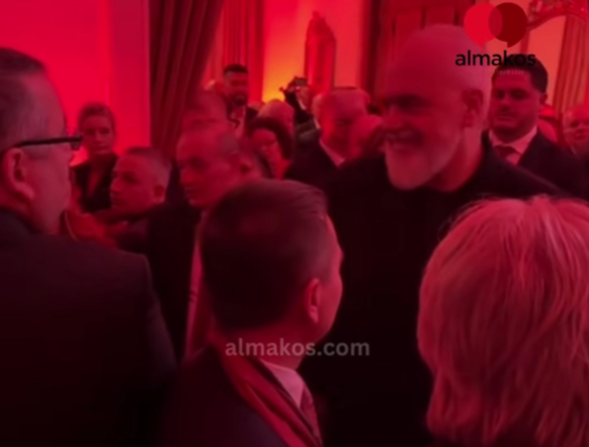 media-libraryhm7vin21flaq4DpEaJ9