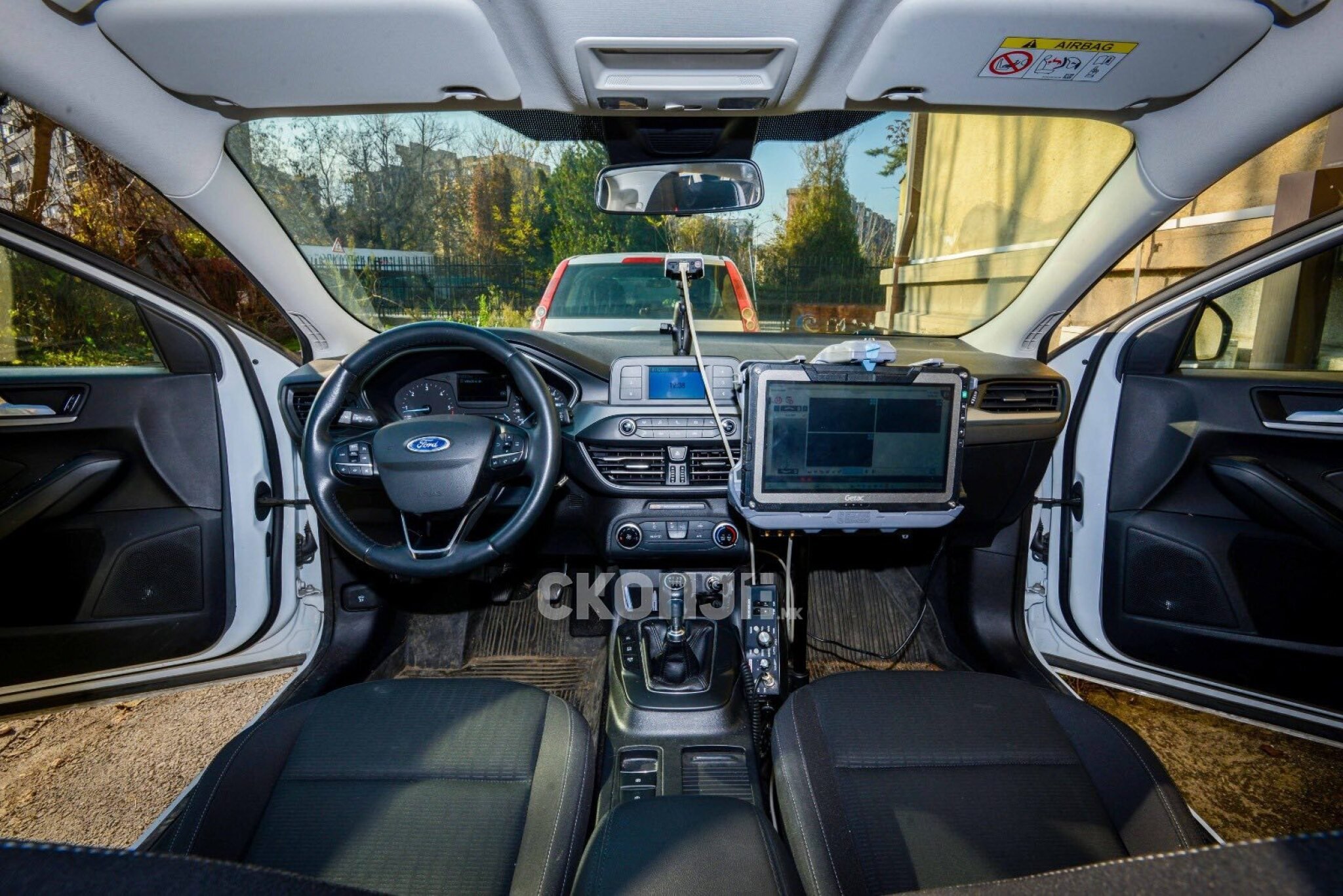 media-libraryhu9nlcrjg8cpa8i6chL