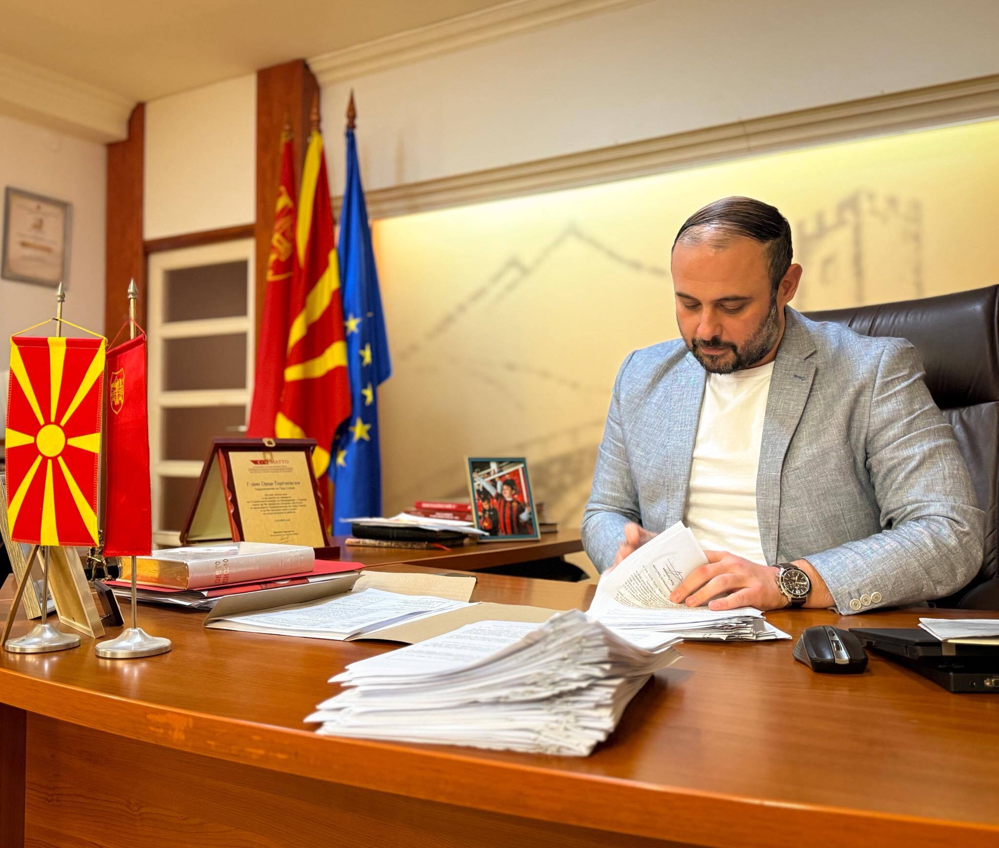 media-library4hsa32qf750t0nUjNfA