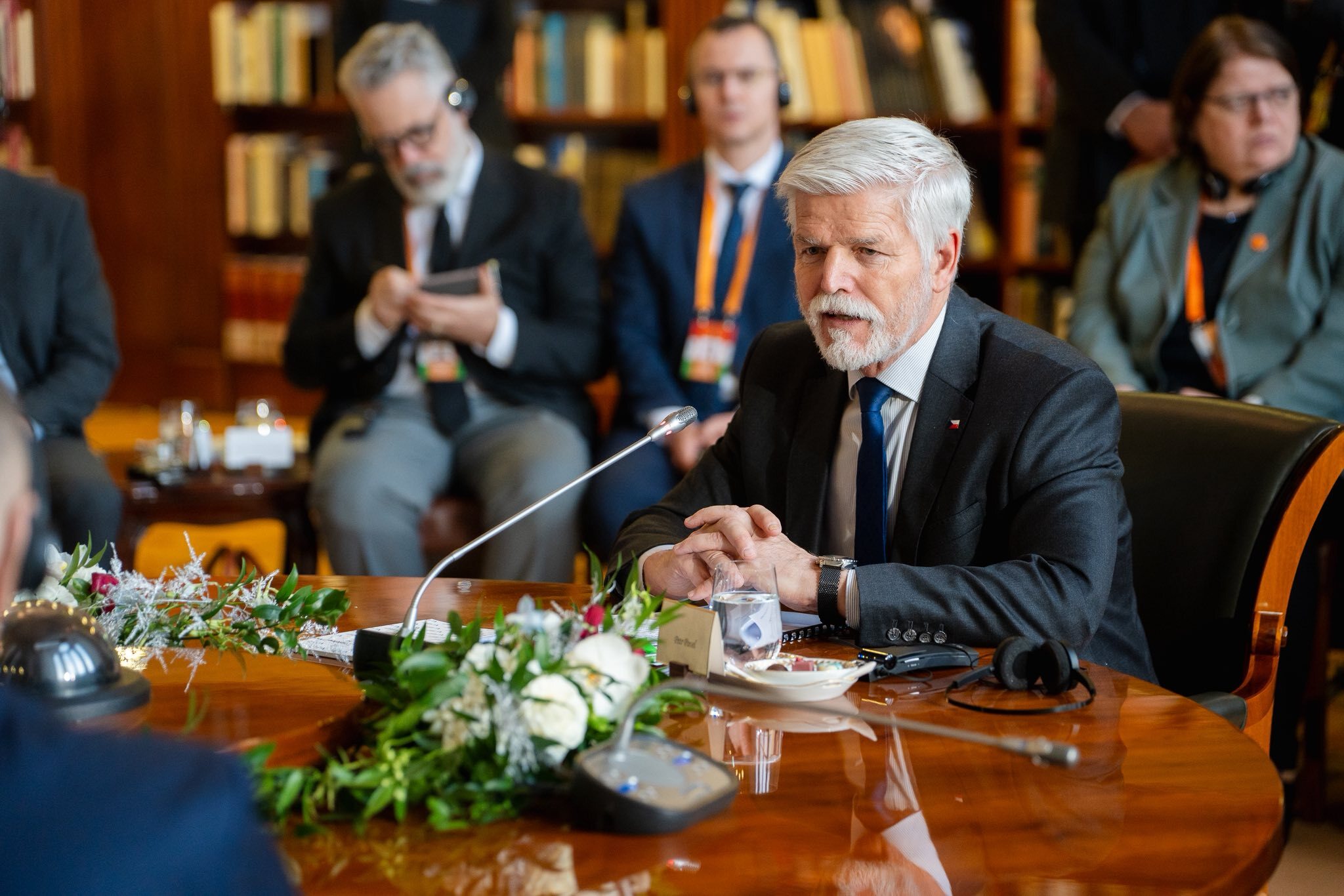 media-libraryhve38ea6fuv67s72XHB