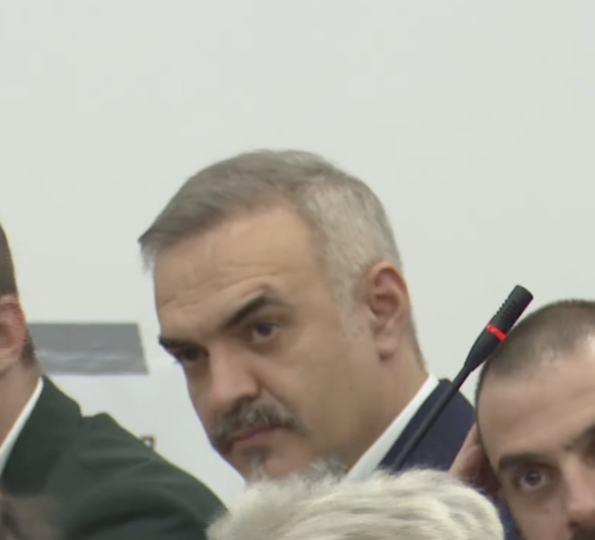 media-libraryqb2elrbs0f9jcftZbUA