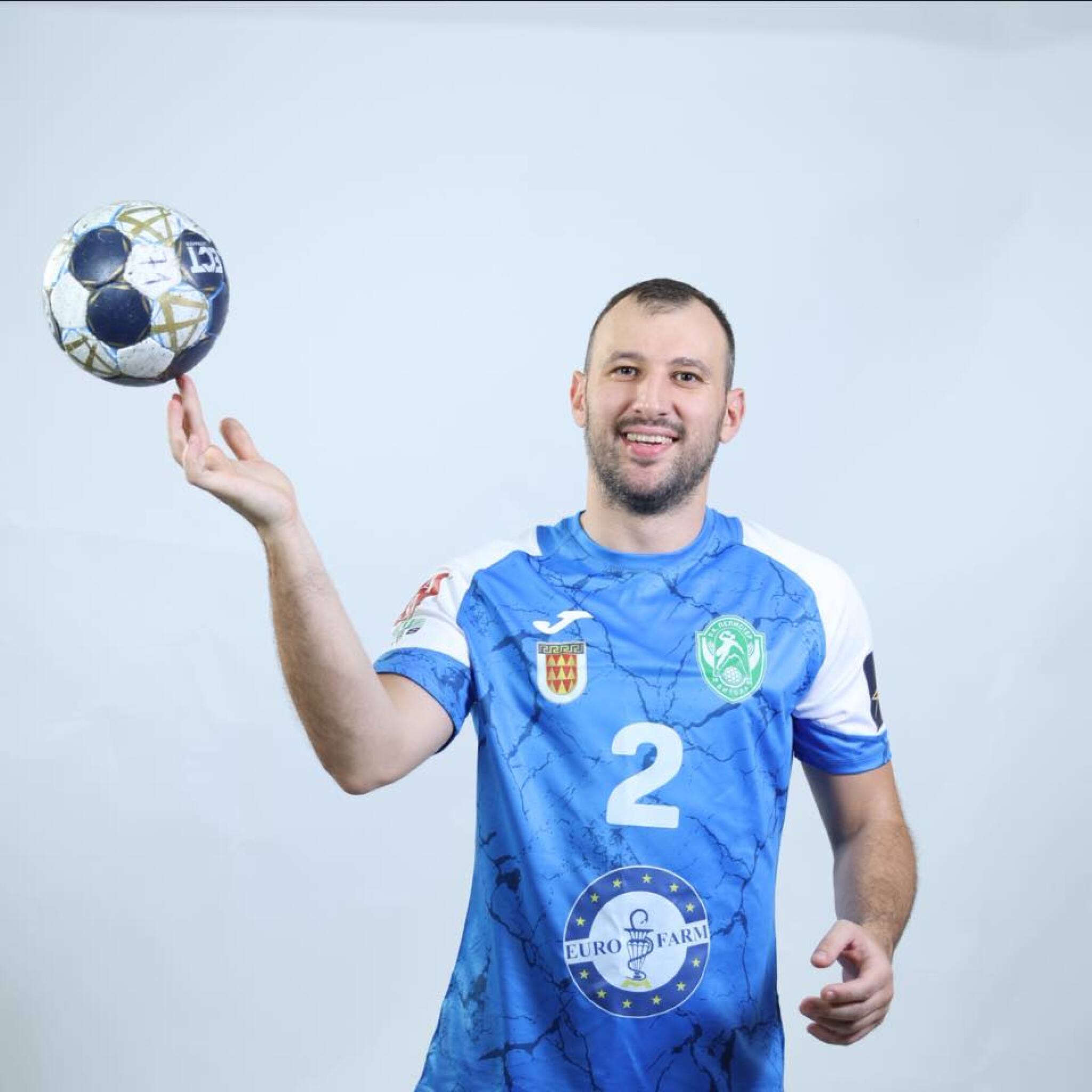 media-libraryiqoqn7o4q8oi5MqrKEi