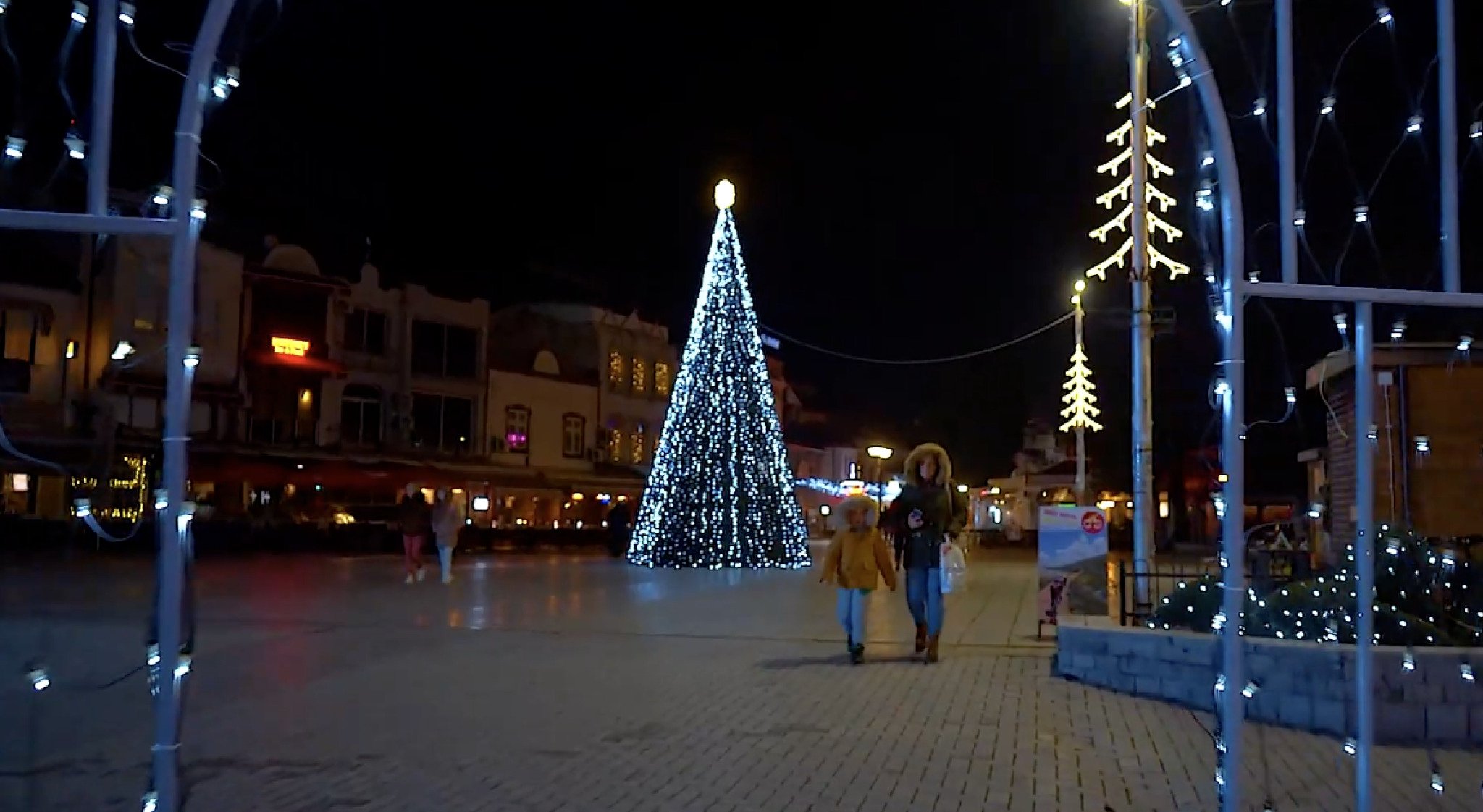 media-library2a575gj1005bf6ZRm9z