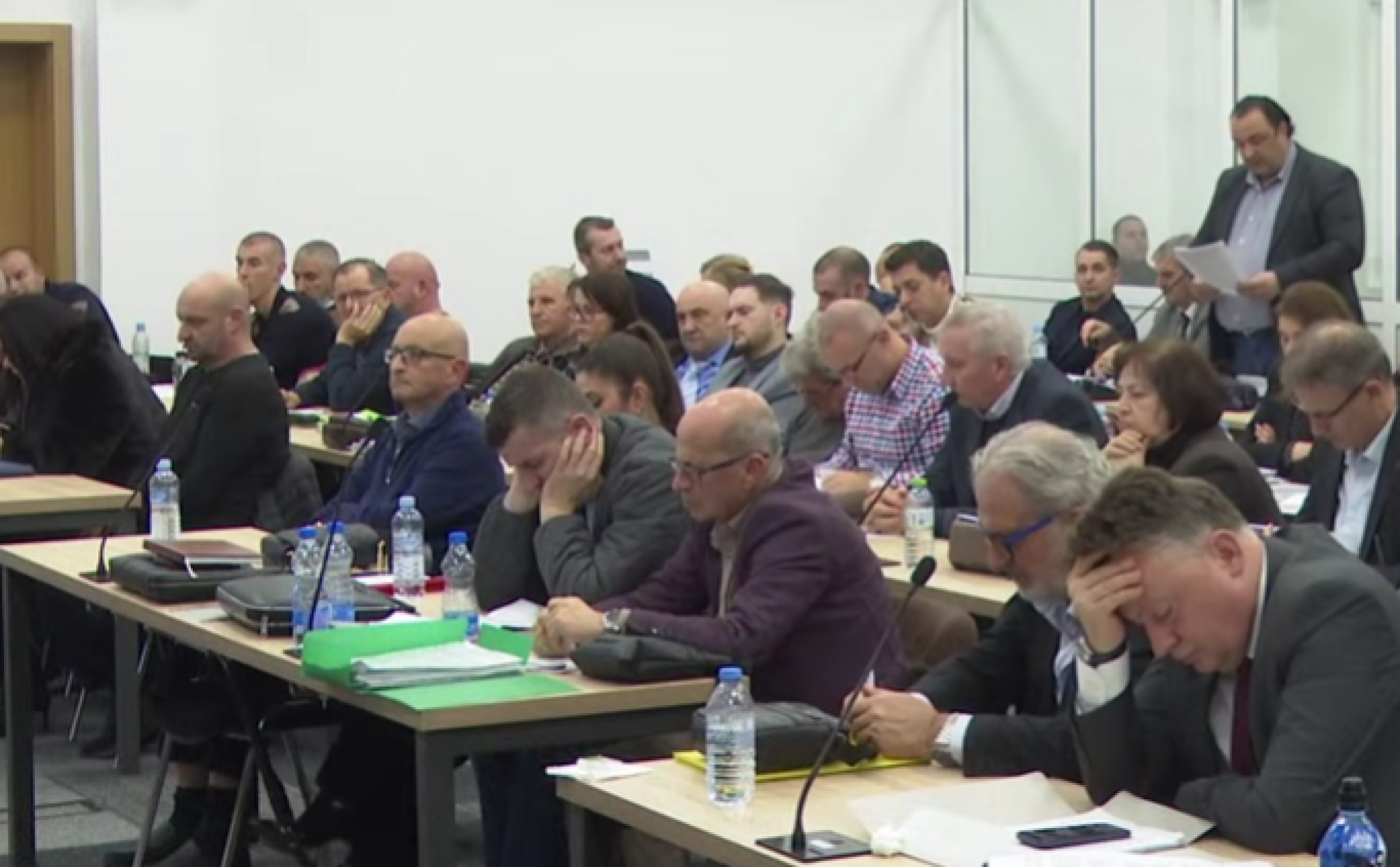 media-libraryv3901mqr9fc34HuSIWL