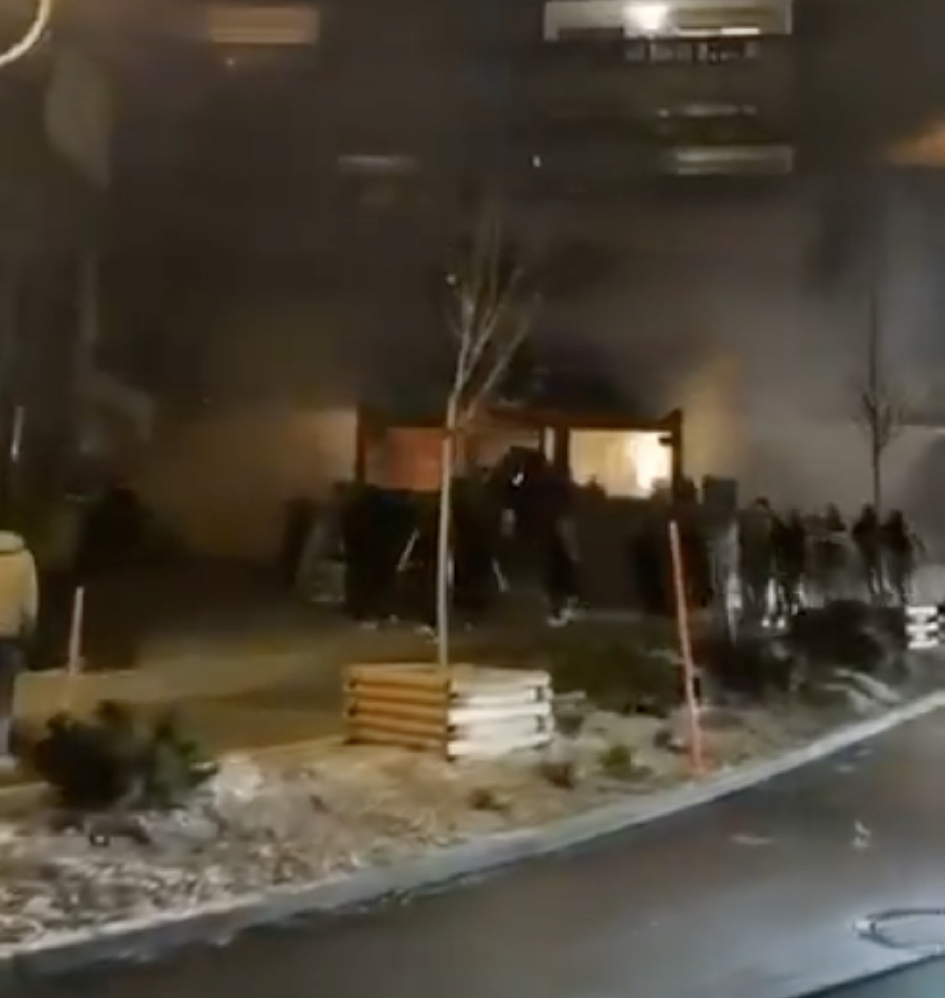 media-library65d7i3vghbbh0CsW5DR