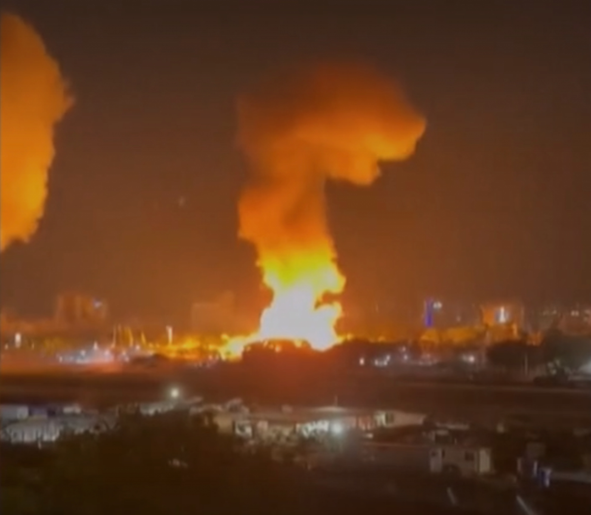 media-librarym4pgufe8t77q3zsD8c9