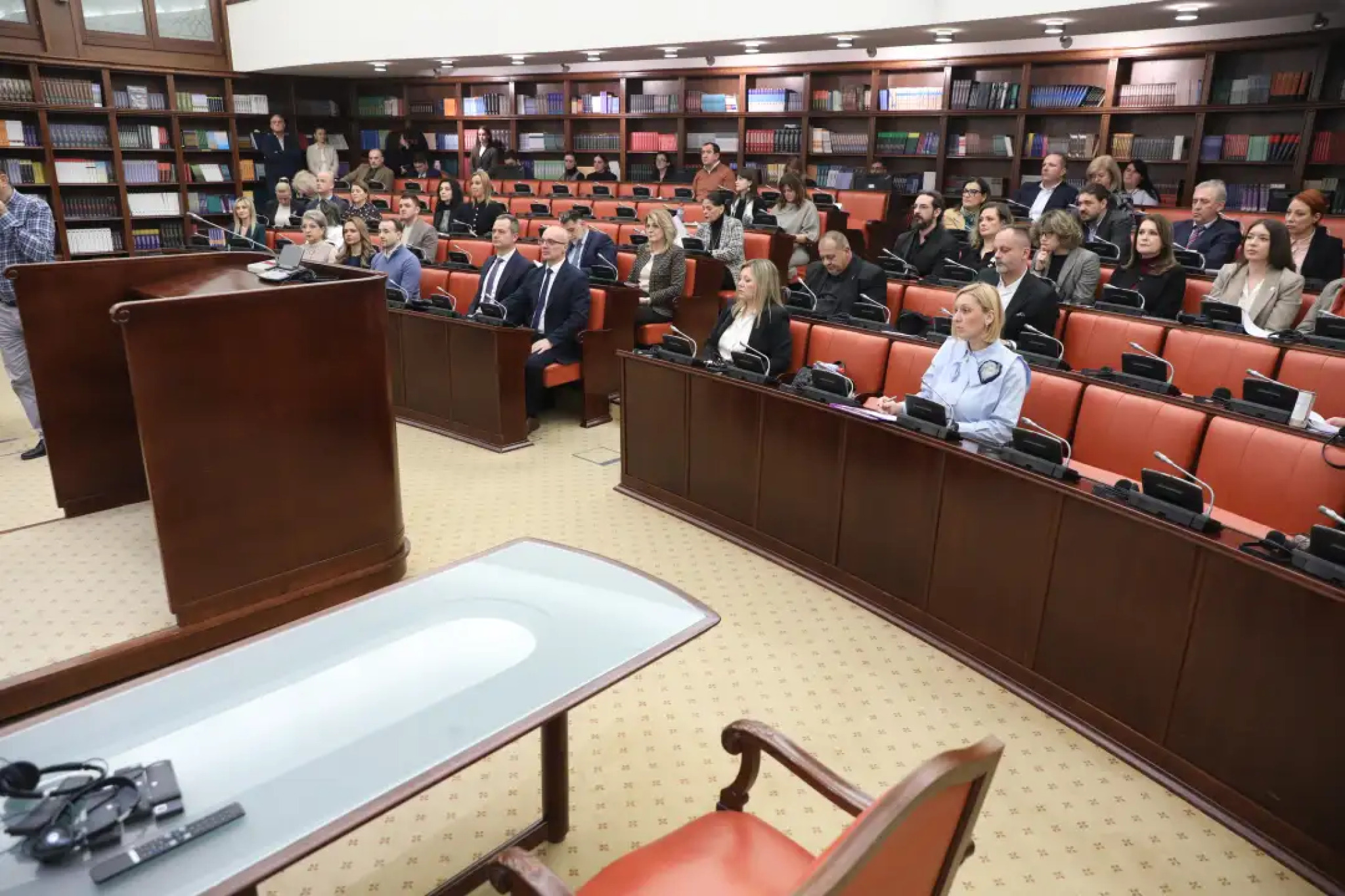 media-libraryr37gbsk14f7l8YTogSp