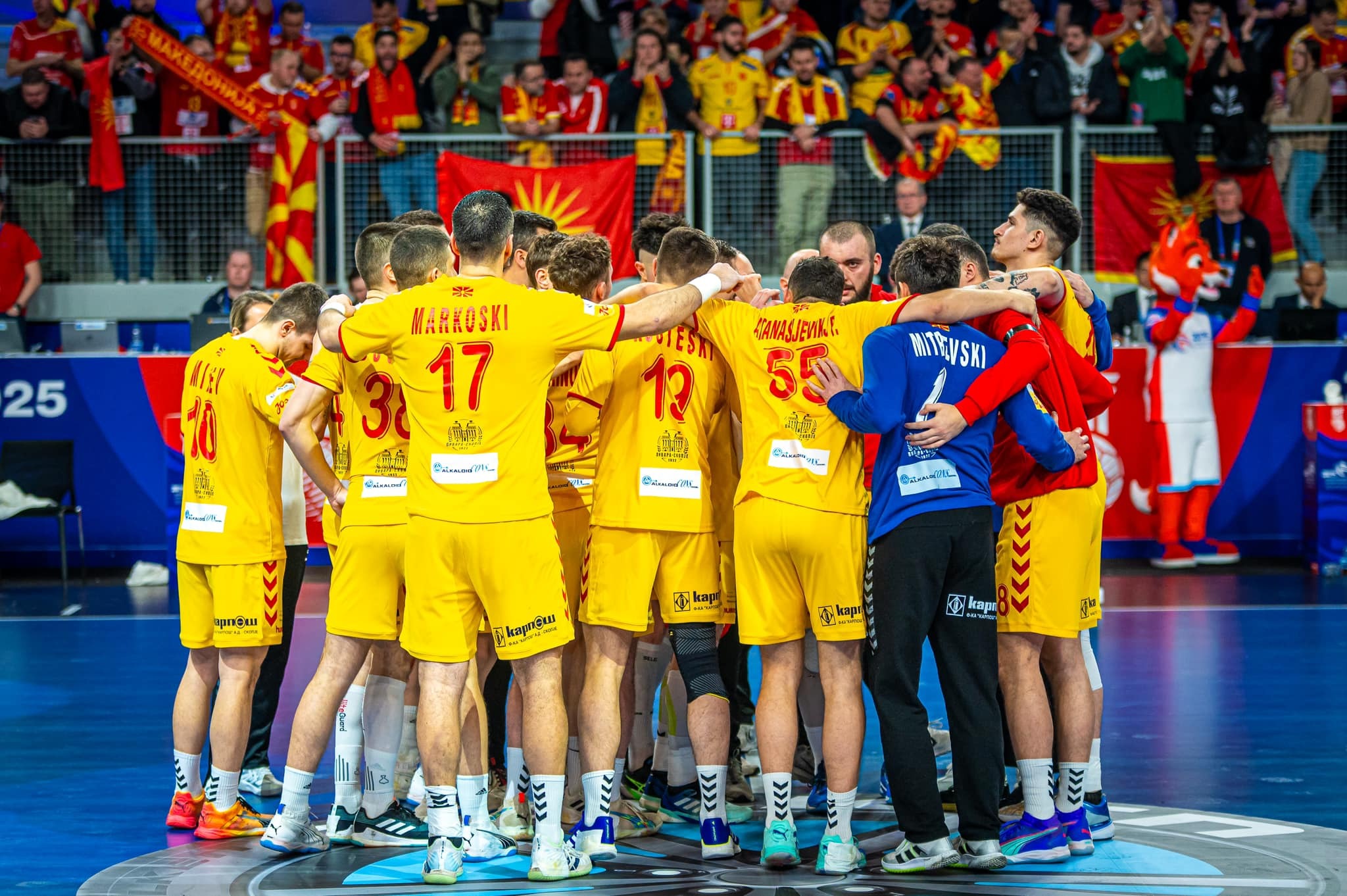 media-library44763hu88e6bcDJliEX