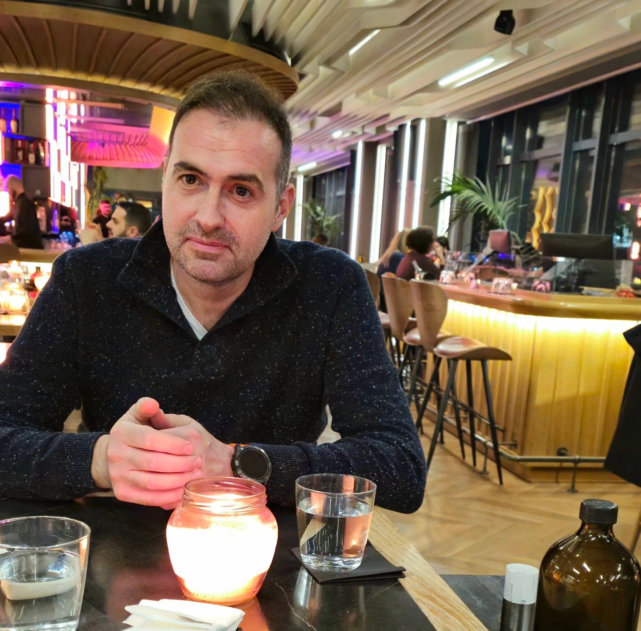 media-library8qgn6989t5870pAPAMF