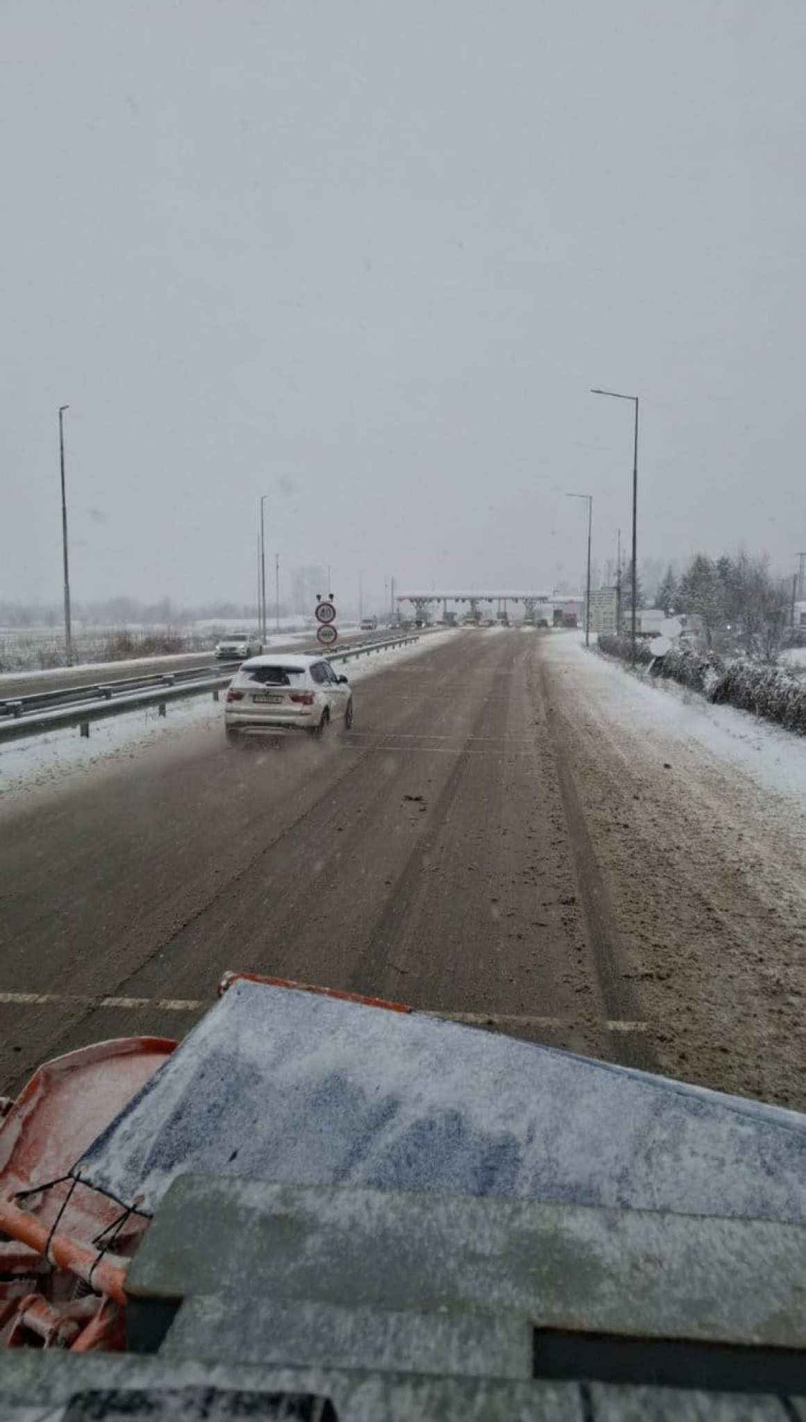 media-libraryo09jv7s1vt3l1wwjqWh