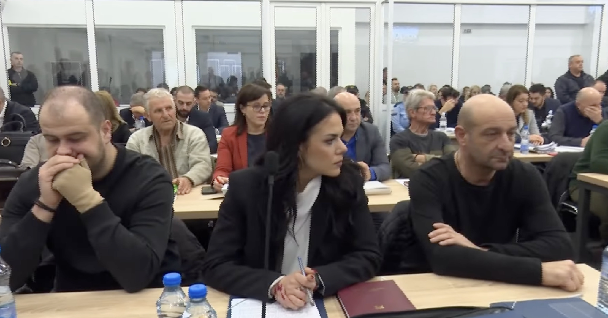 media-library9i5ldf3q4h4d9DhvUpi