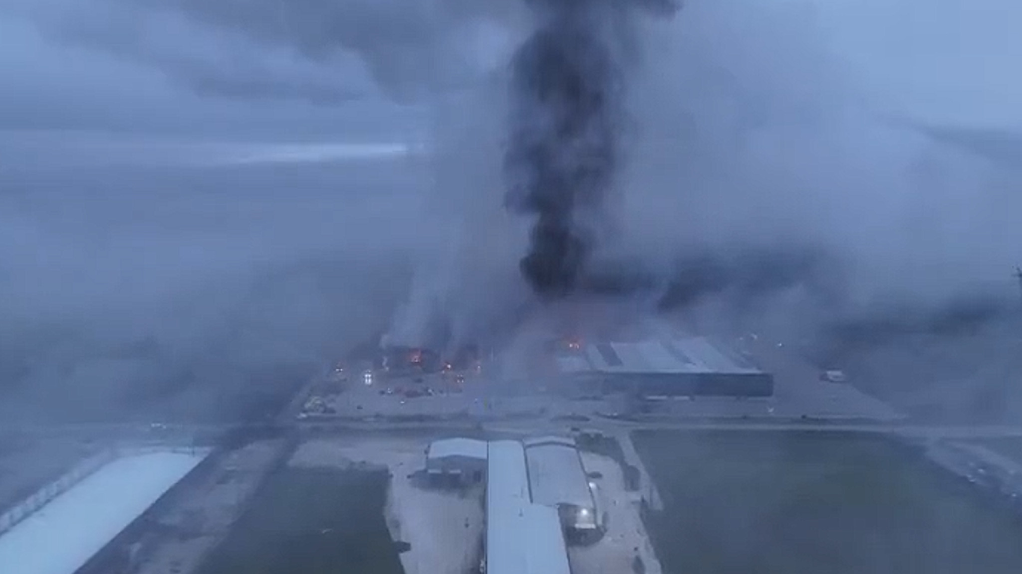 media-librarygjr2cro7k593dDIn2x4