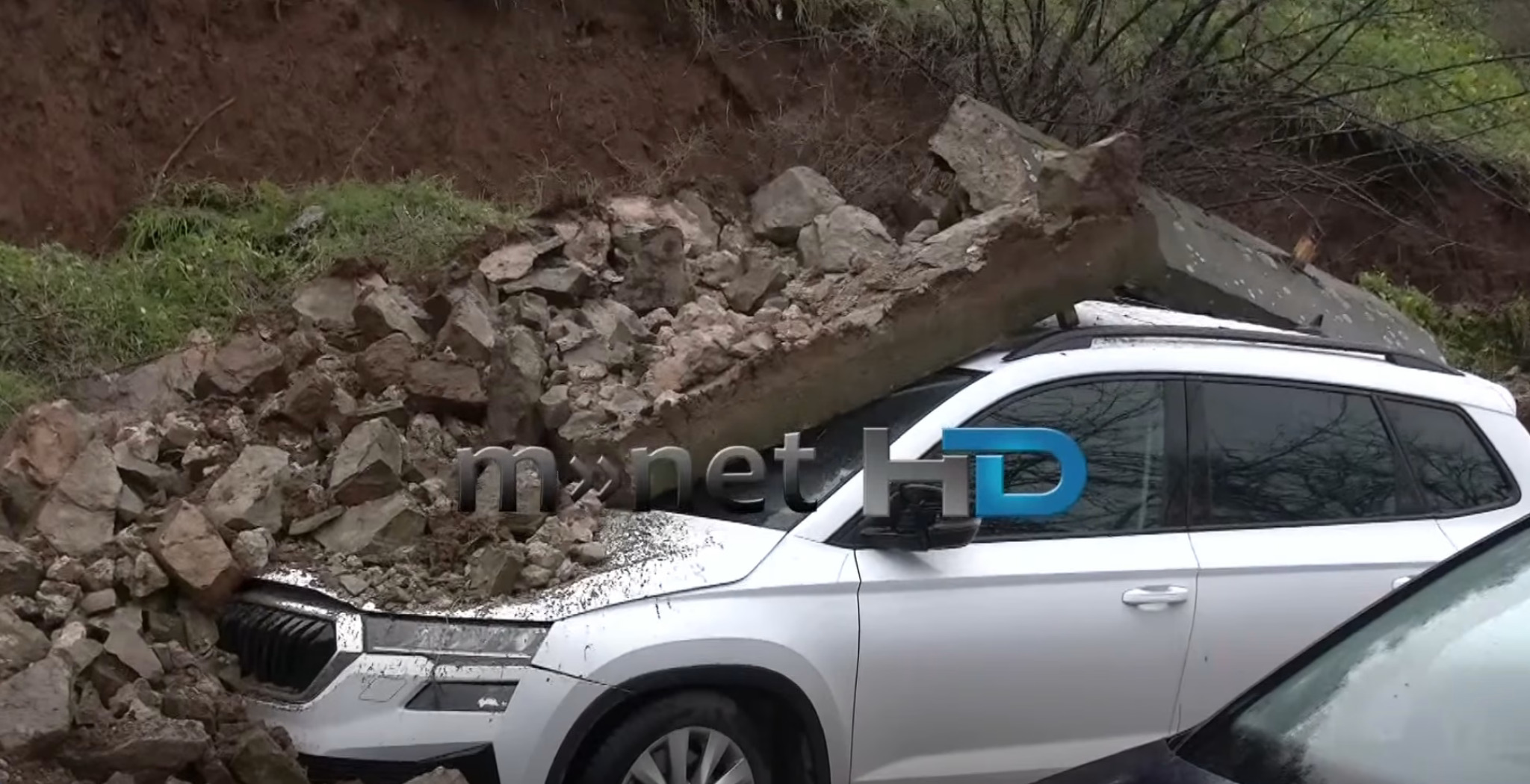 media-library7v2lvv9q7drc9AvMfIi