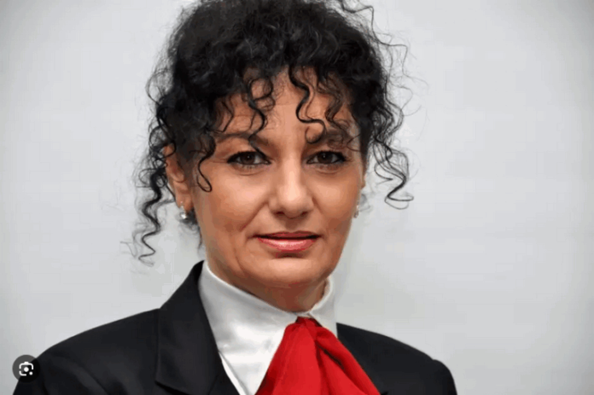 media-libraryr99im592jump9NCc6sg