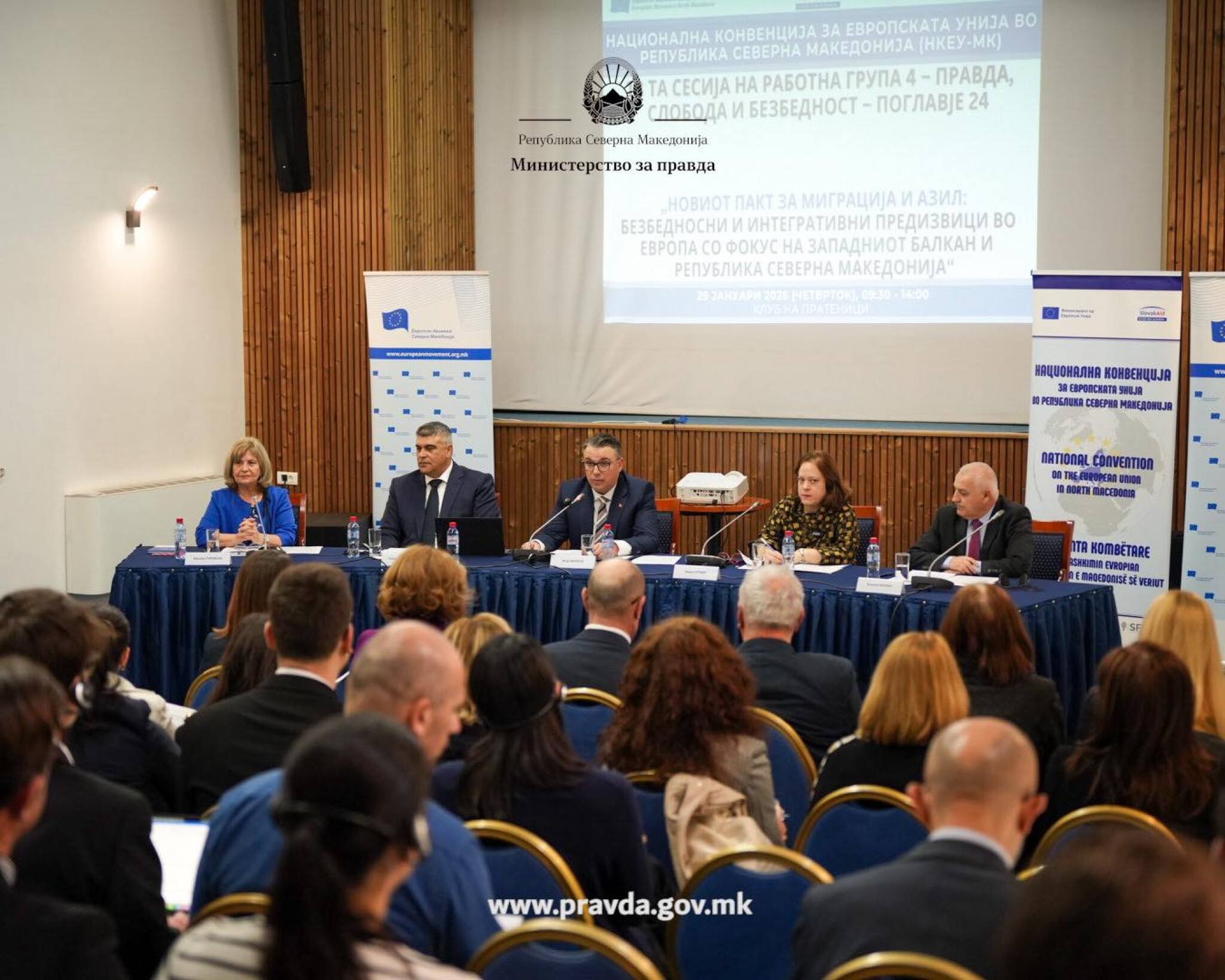 media-libraryp3jqv8c8ms6qeY3Znti