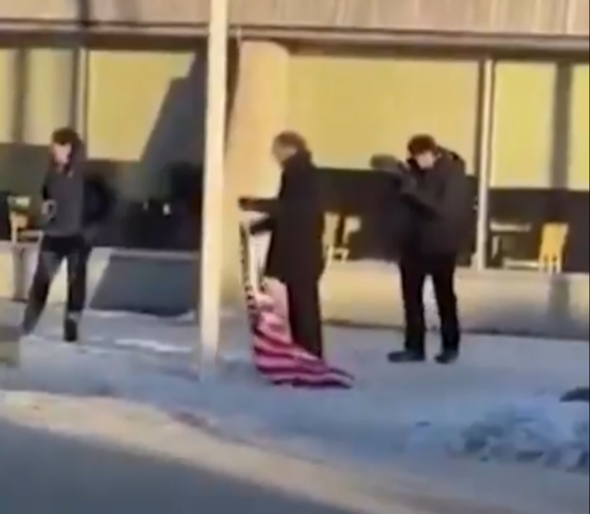 media-librarynj9tqbu7fi1b72Sfrqu