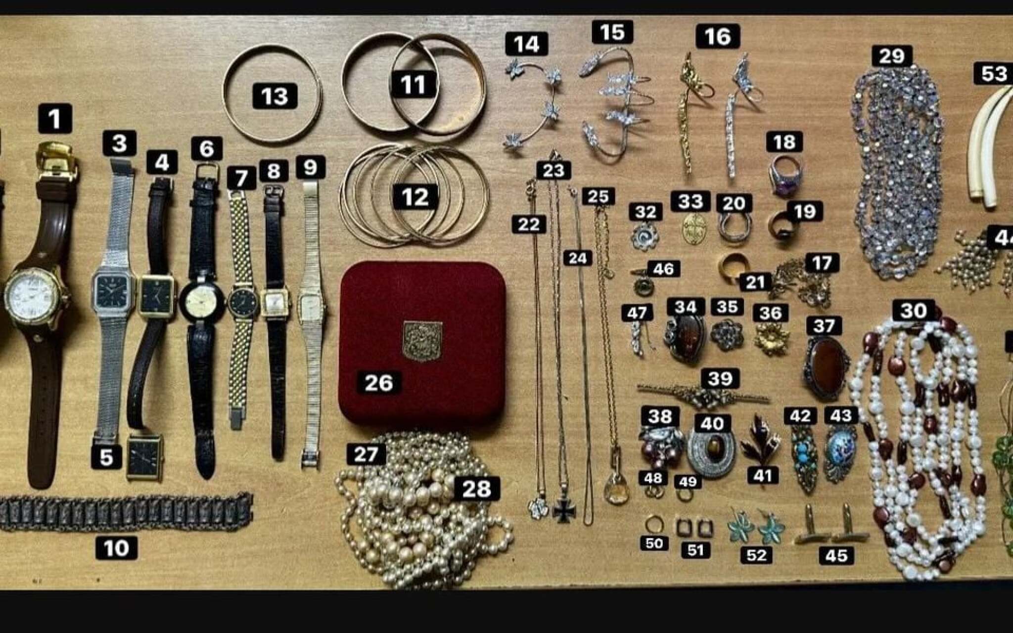 media-library230e57botmid26GLE2R