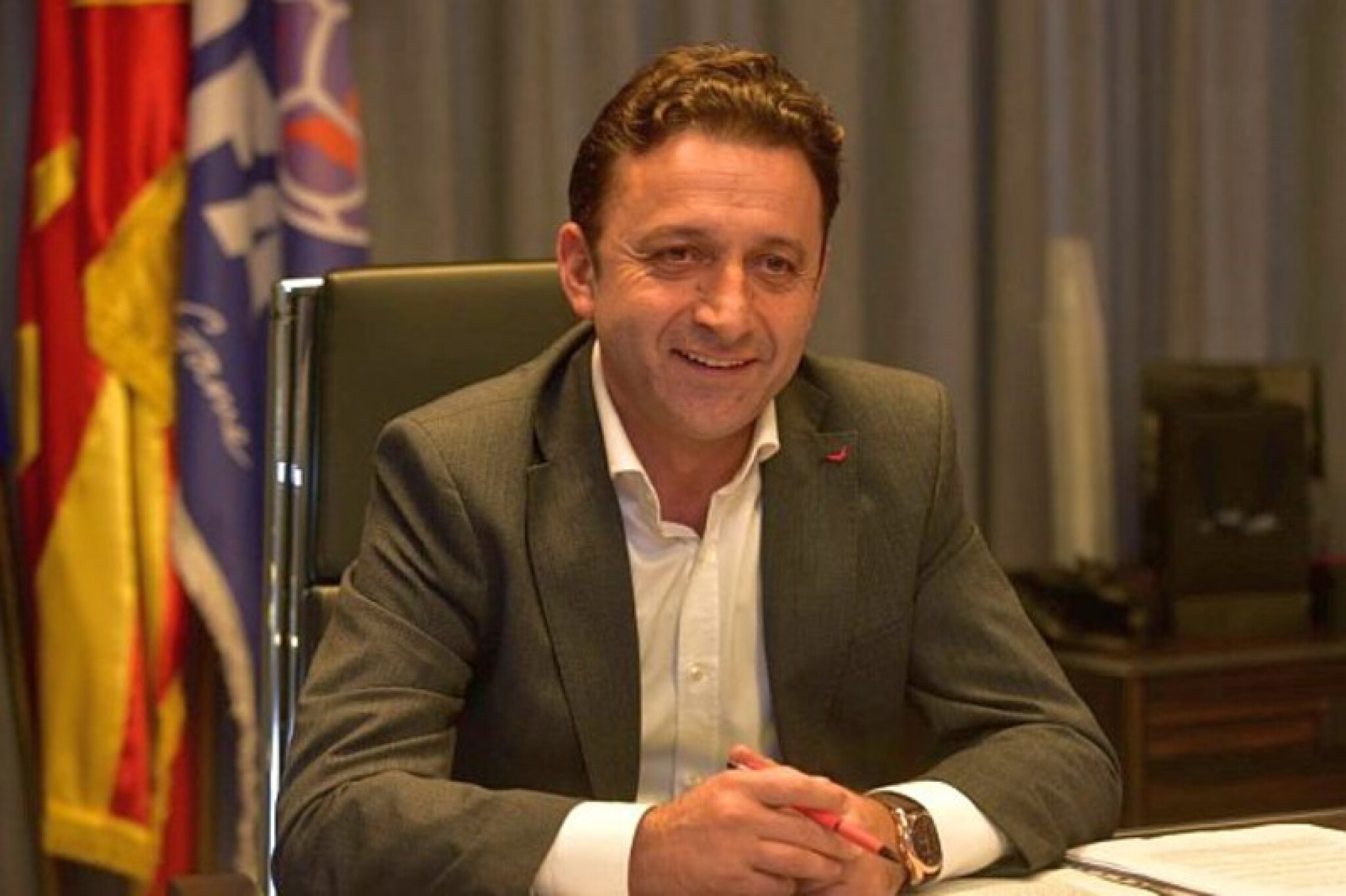 media-librarym6qu2eqlt3ht8gqdln0