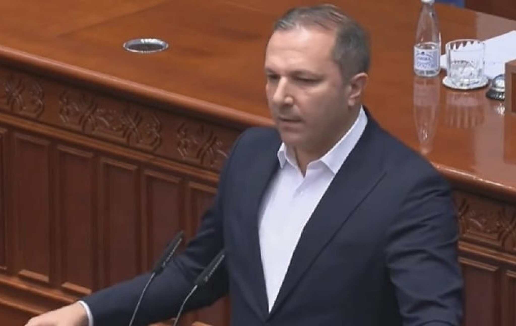 media-library85usucb7nrfndt7ylwx