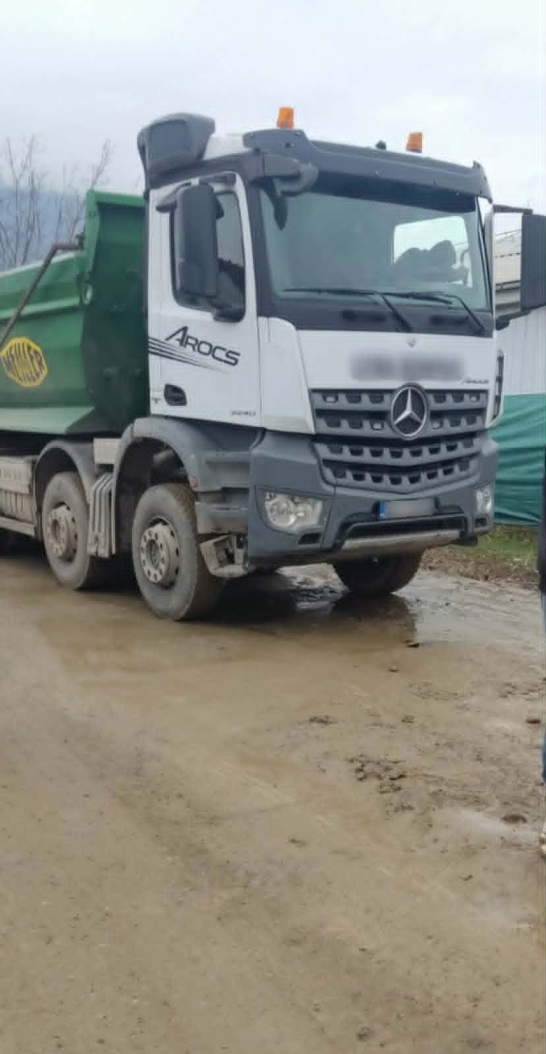 media-librarye4omb3k9ffj59fa6TX9