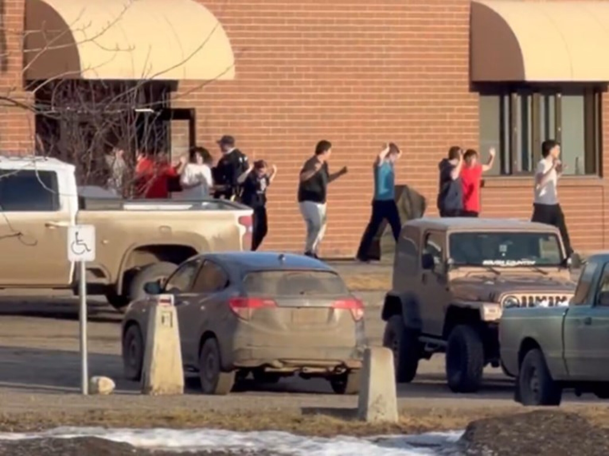 media-library70onucsur0ttd8FL6NO