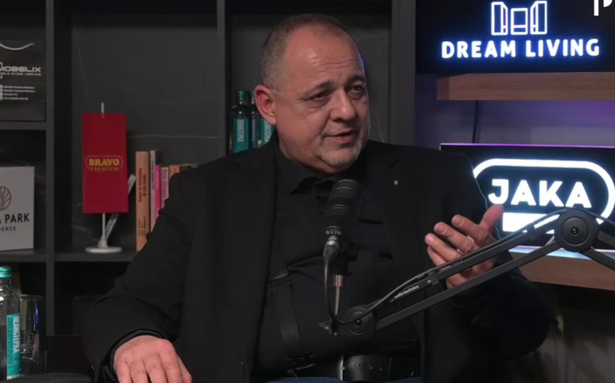 media-librarydq7avjbgjjd427eyQuC