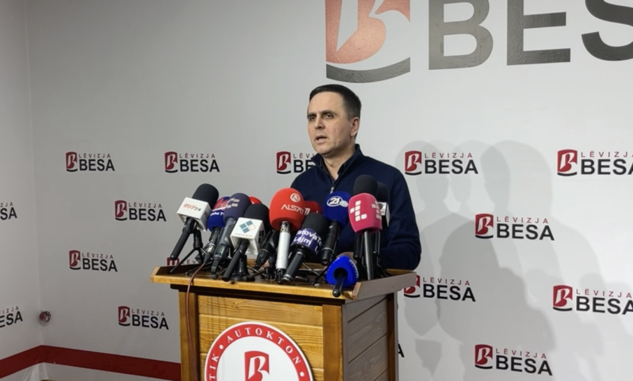 media-library2qbm5n2qmbm0aMKfCwj