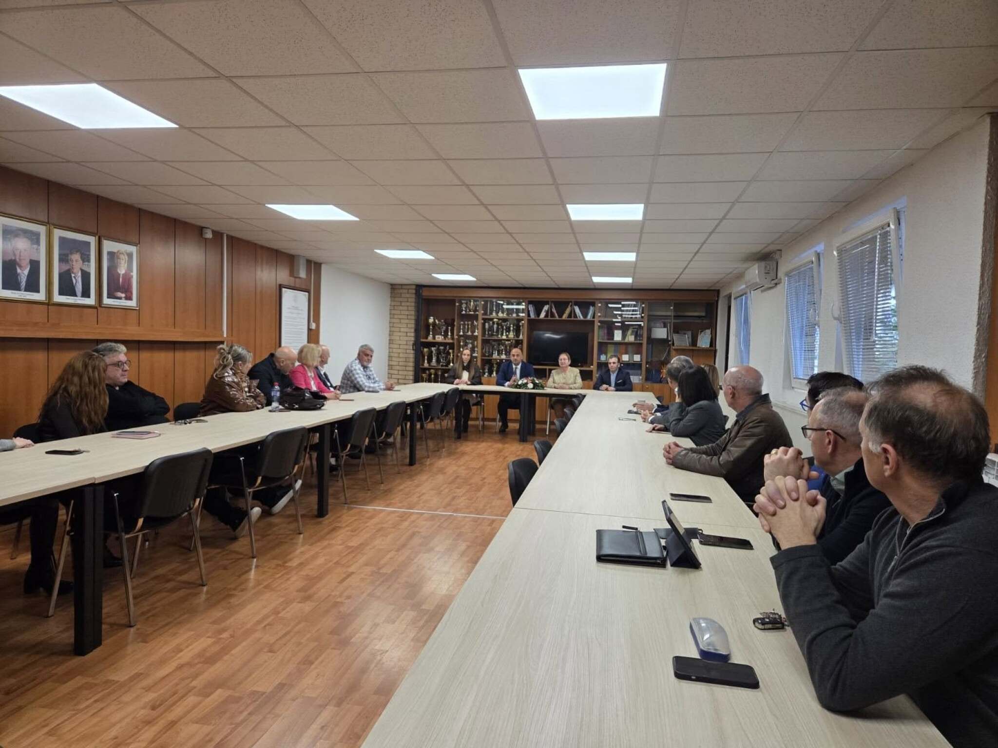 media-libraryrqbi8f4341gj3gNJdlI