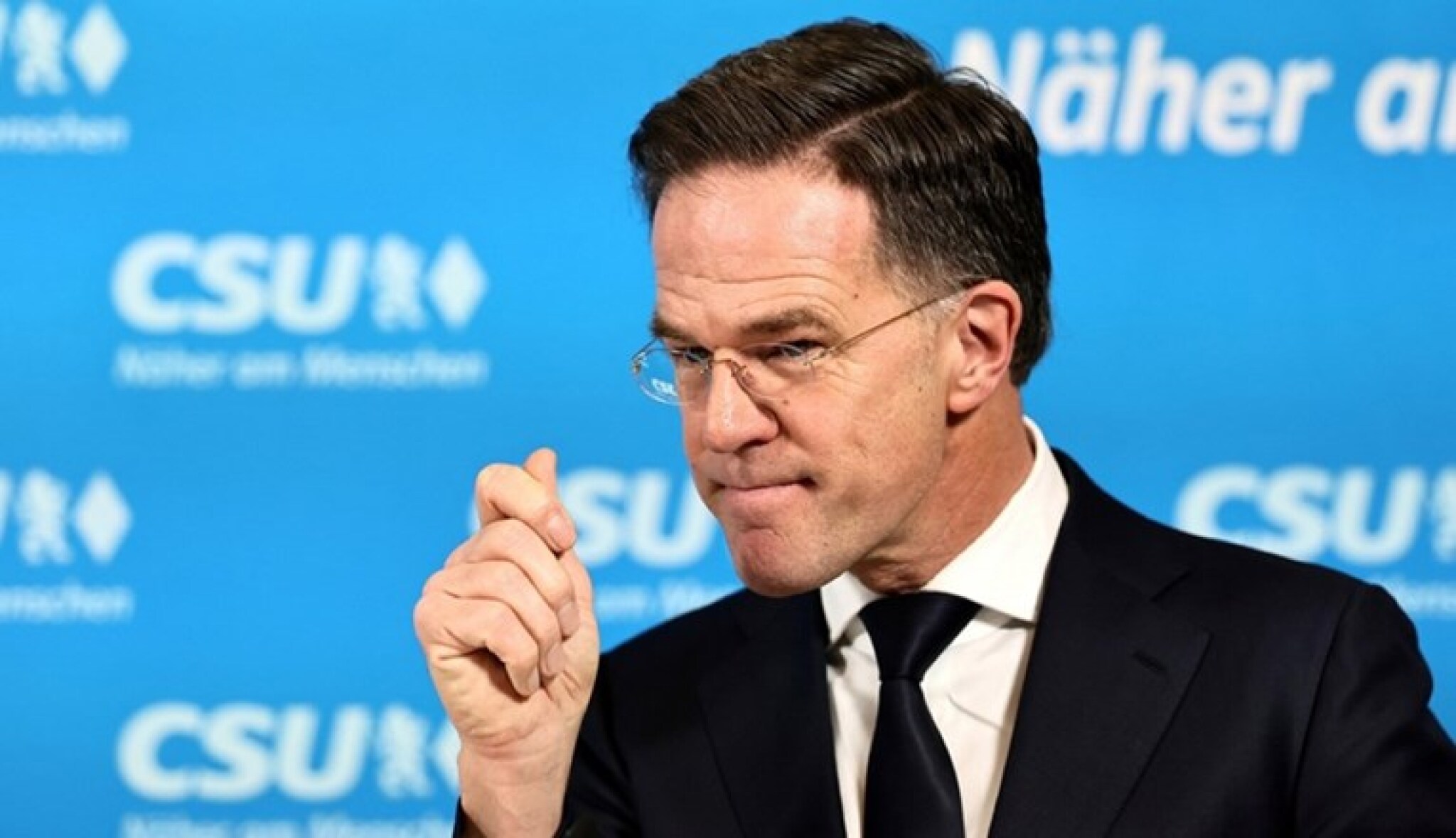 media-library3frd439s7pnna3xyNj4