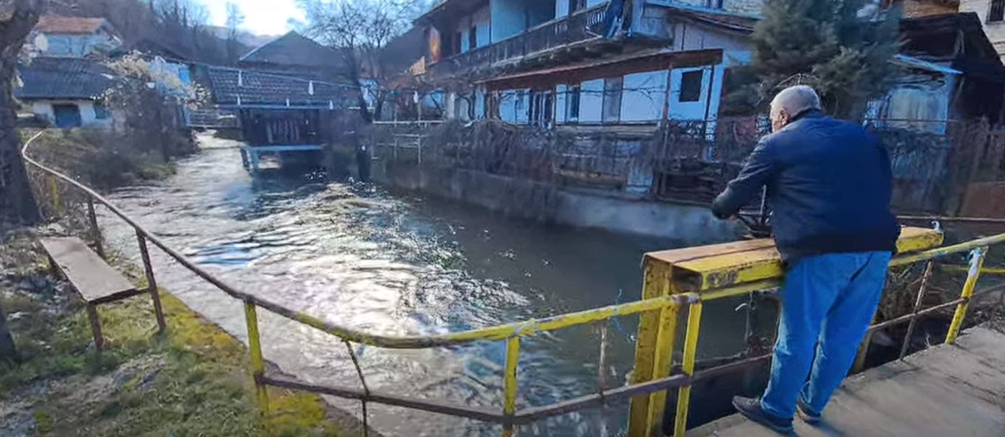 media-libraryrr03dfia50f5aVP7RIm