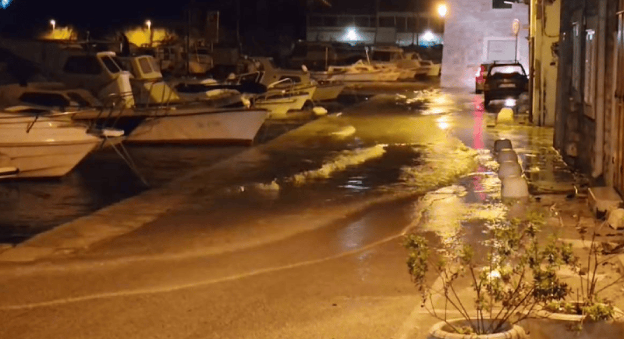 media-libraryf18lhm8fls96cpF118k