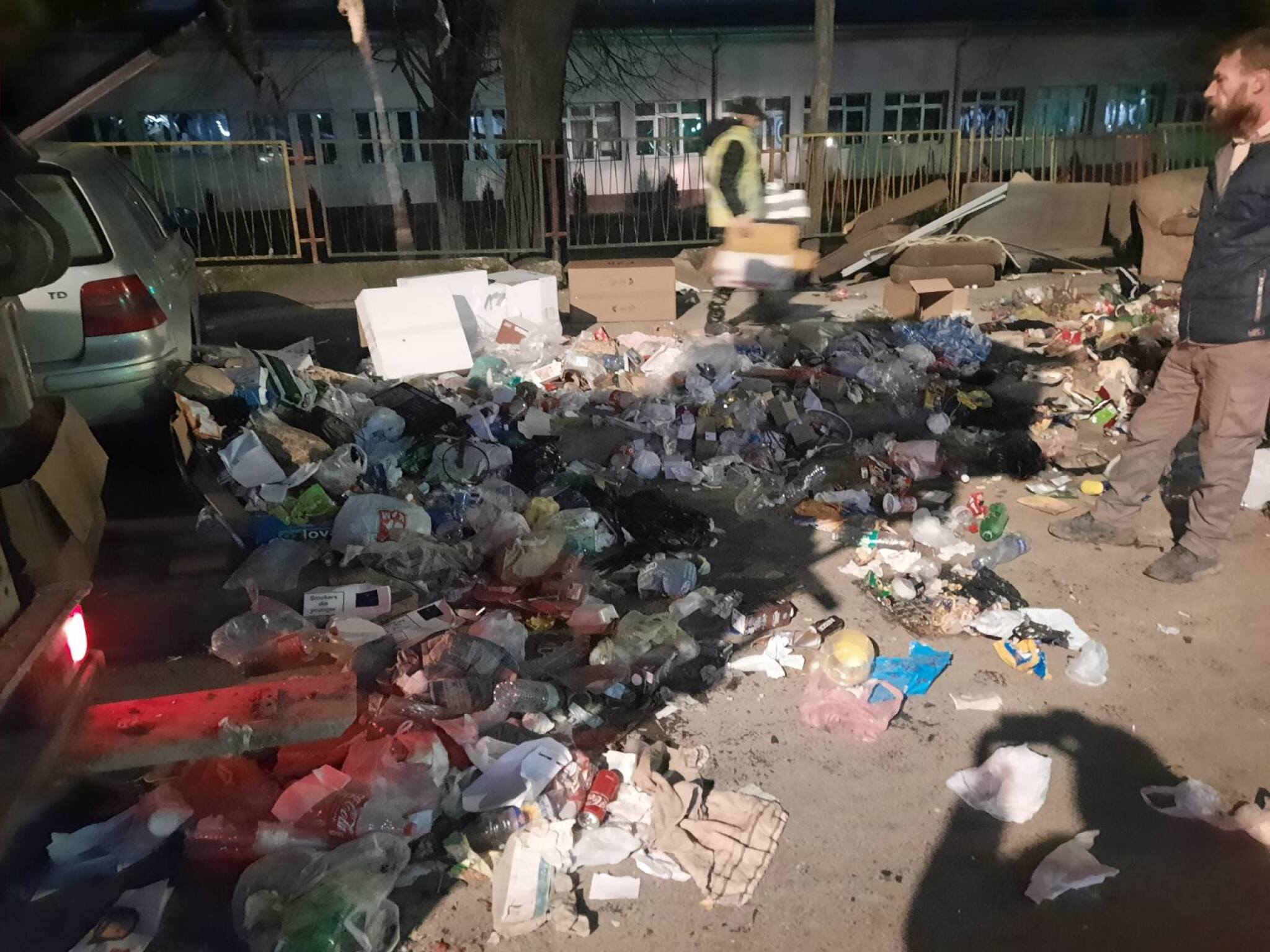 media-libraryclv0lbksph8l9tN5528