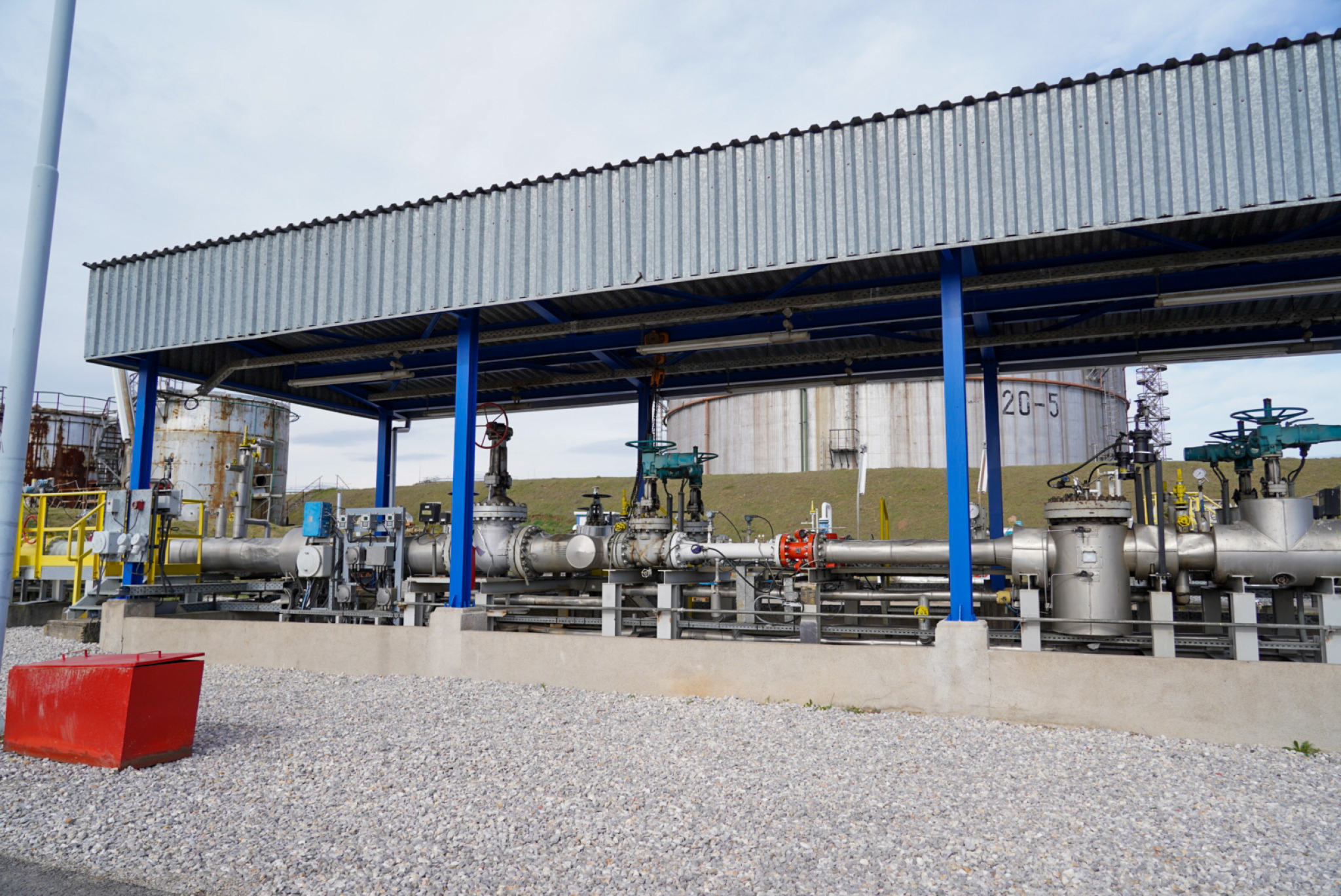 media-libraryh62jo7kq46v52sZg8cZ