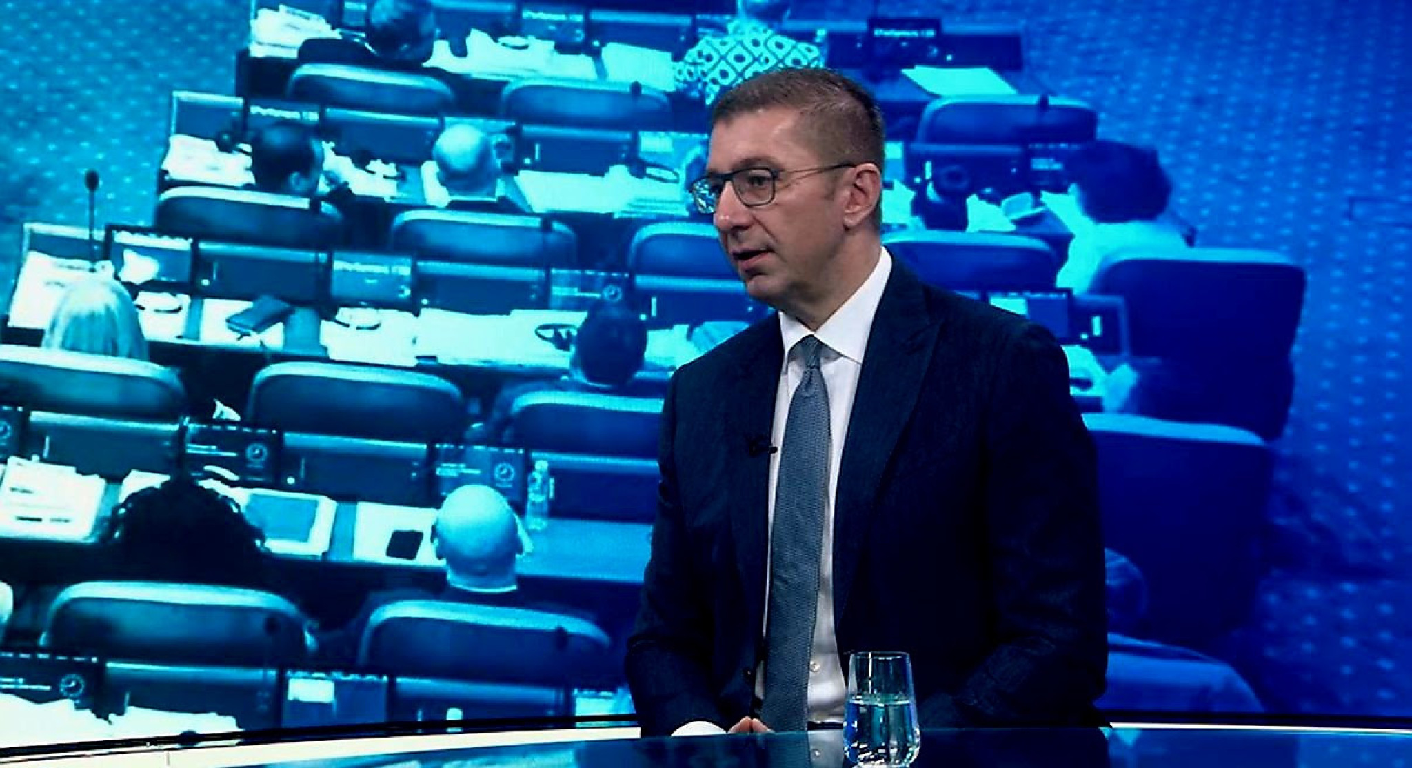 media-library42drt5l26hf87Q22kS2