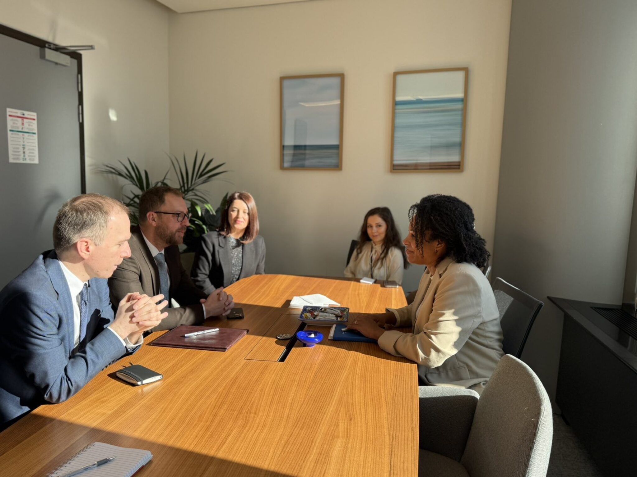 media-libraryhu2k4voo6gk4er5LtNE