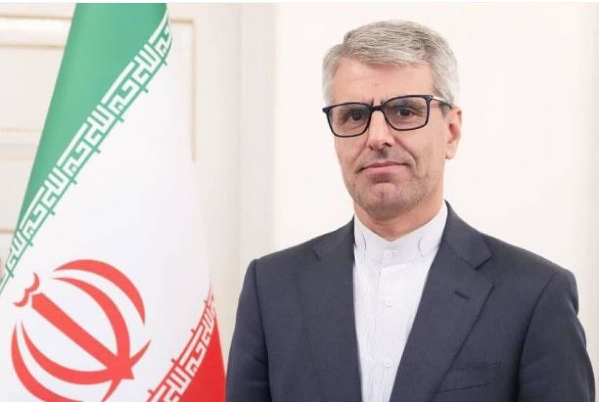 media-libraryg2fouf7iasog4wTb7m2