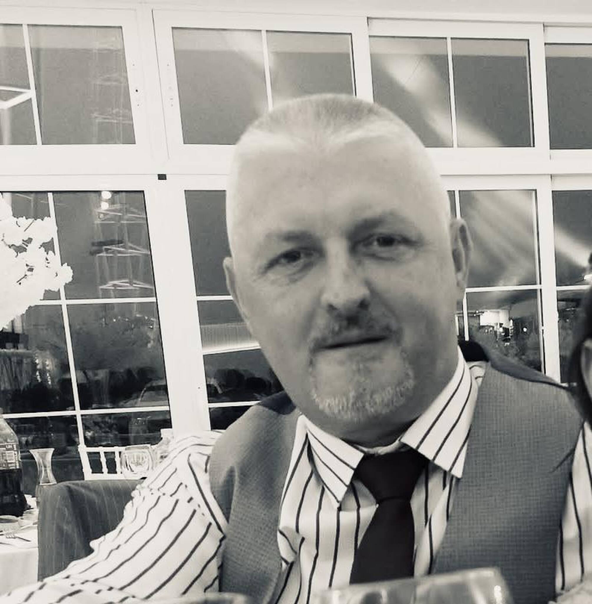 media-libraryq01sddkshk654bO34jw