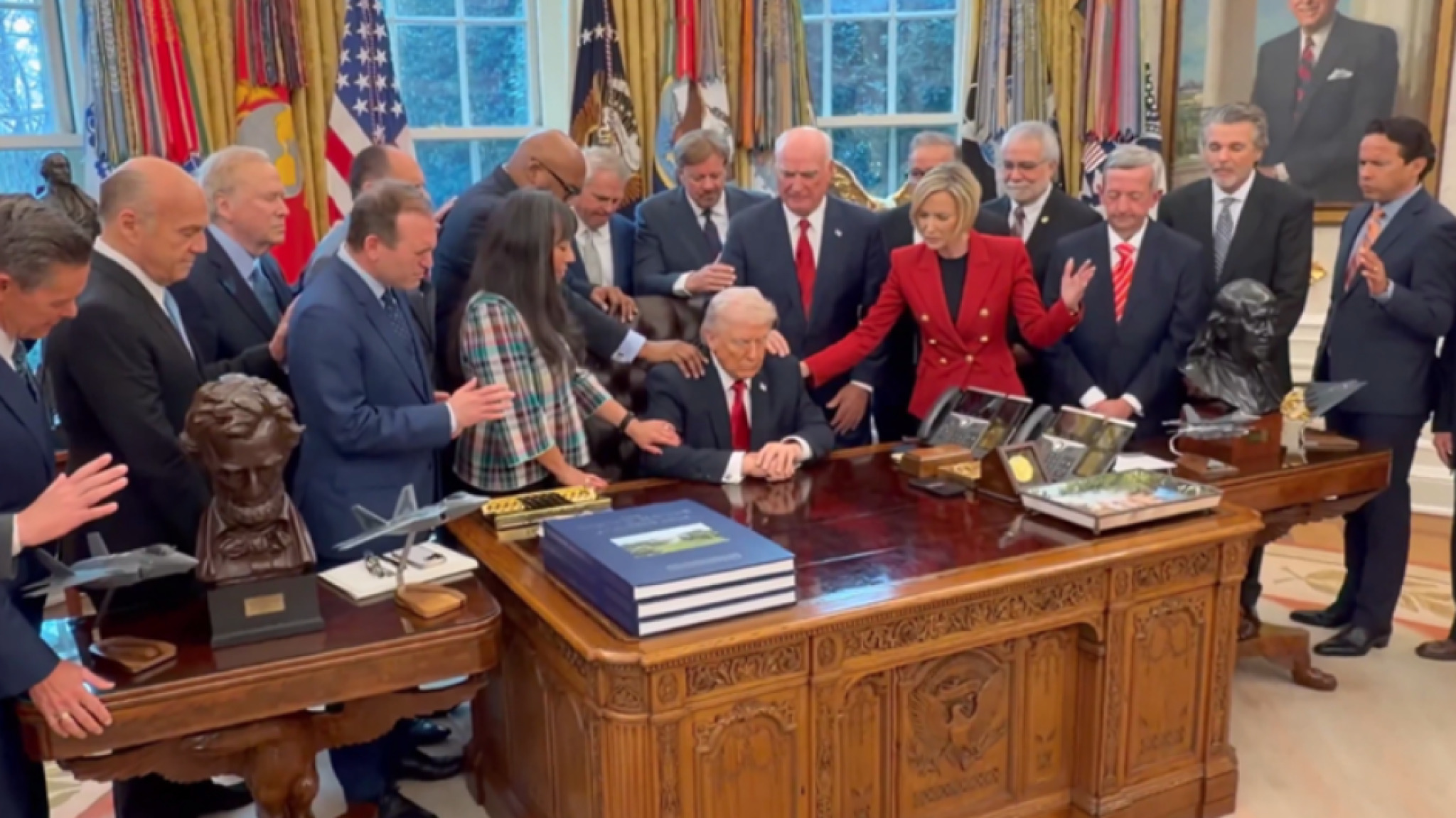 media-library87cqf33u0npf0s7WYVe