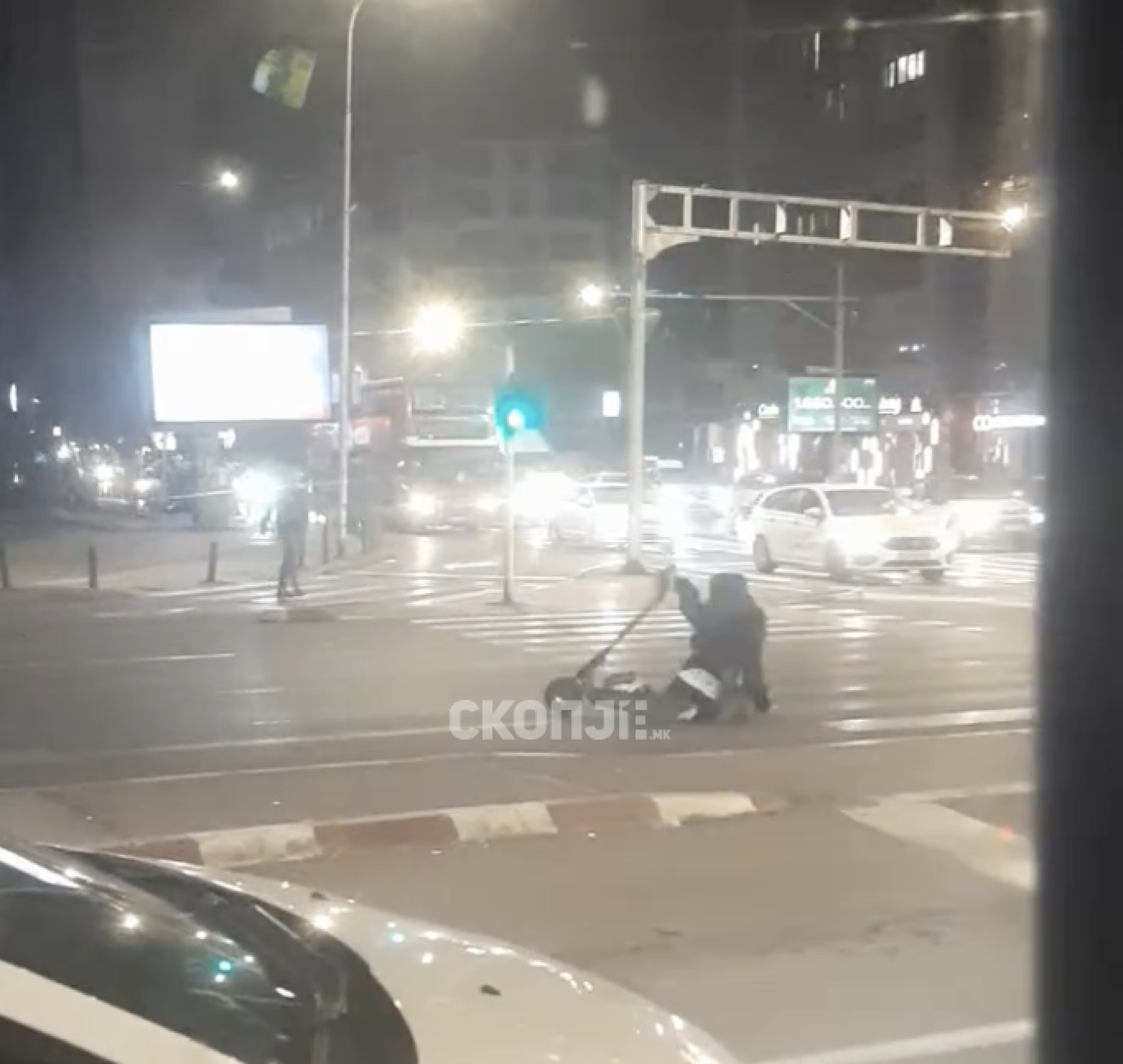 media-library963itlorsjh66m2weA1