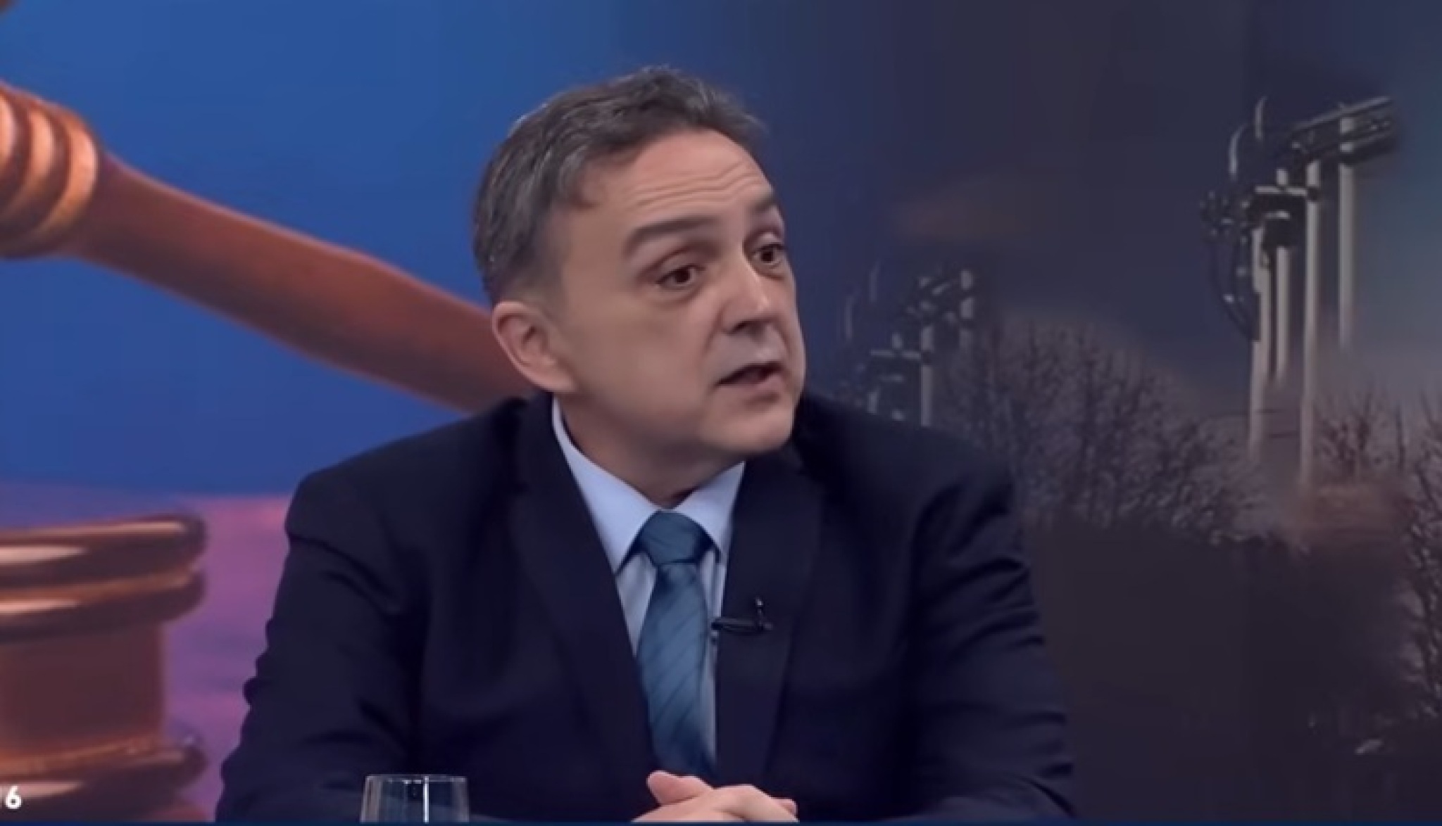 media-libraryvm3essd0llv7c26bN9l