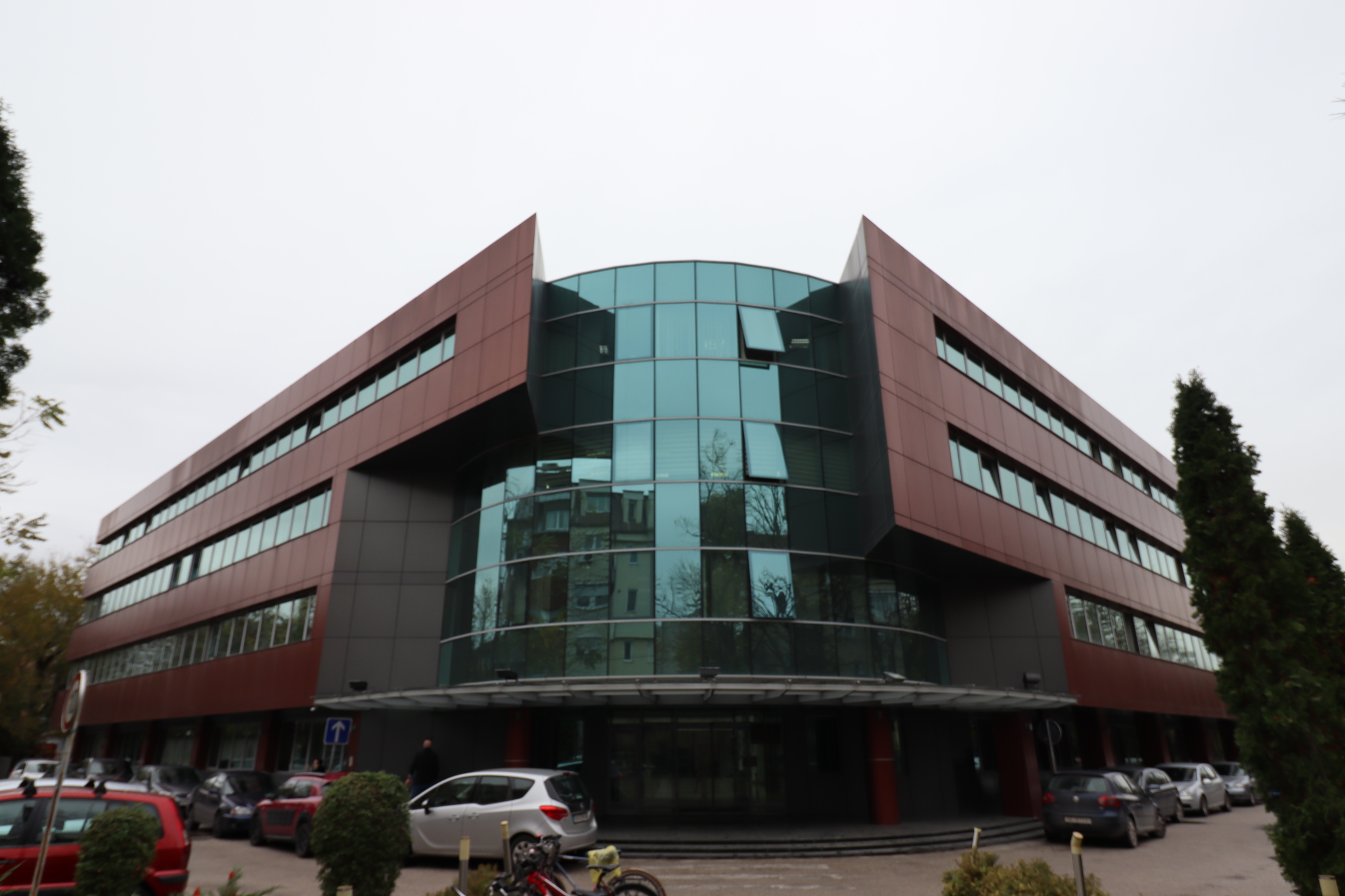 media-library130j8ffain4s1ZwzTyq