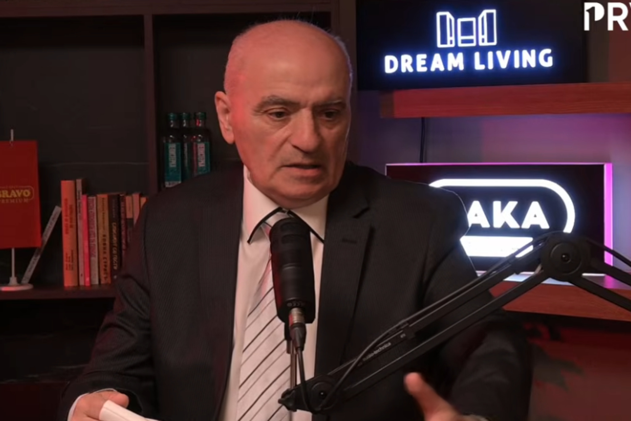 media-librarys0umucv4qp1c2YQFPrd