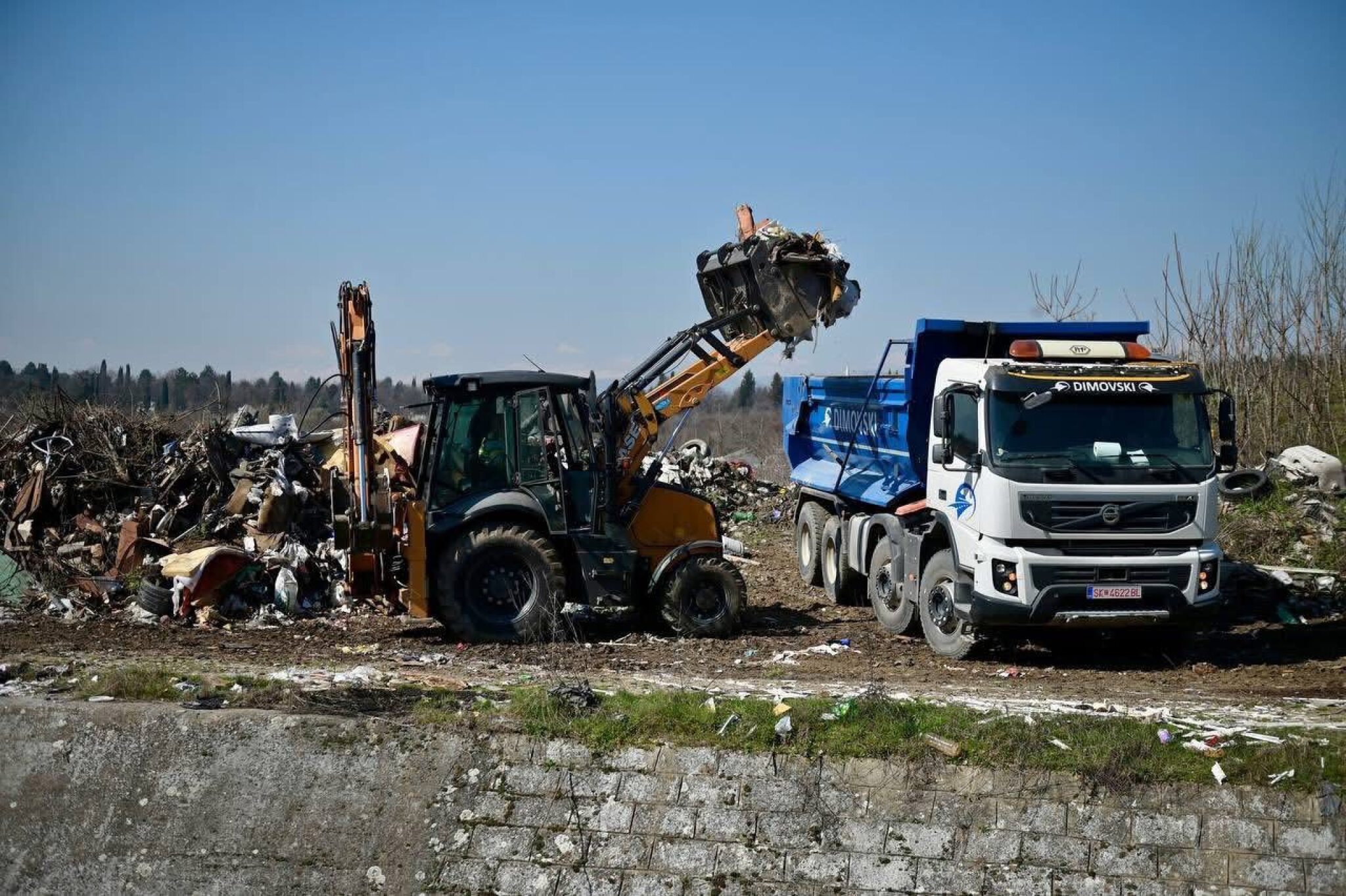 media-library2t6irl6r58e41LEOKel