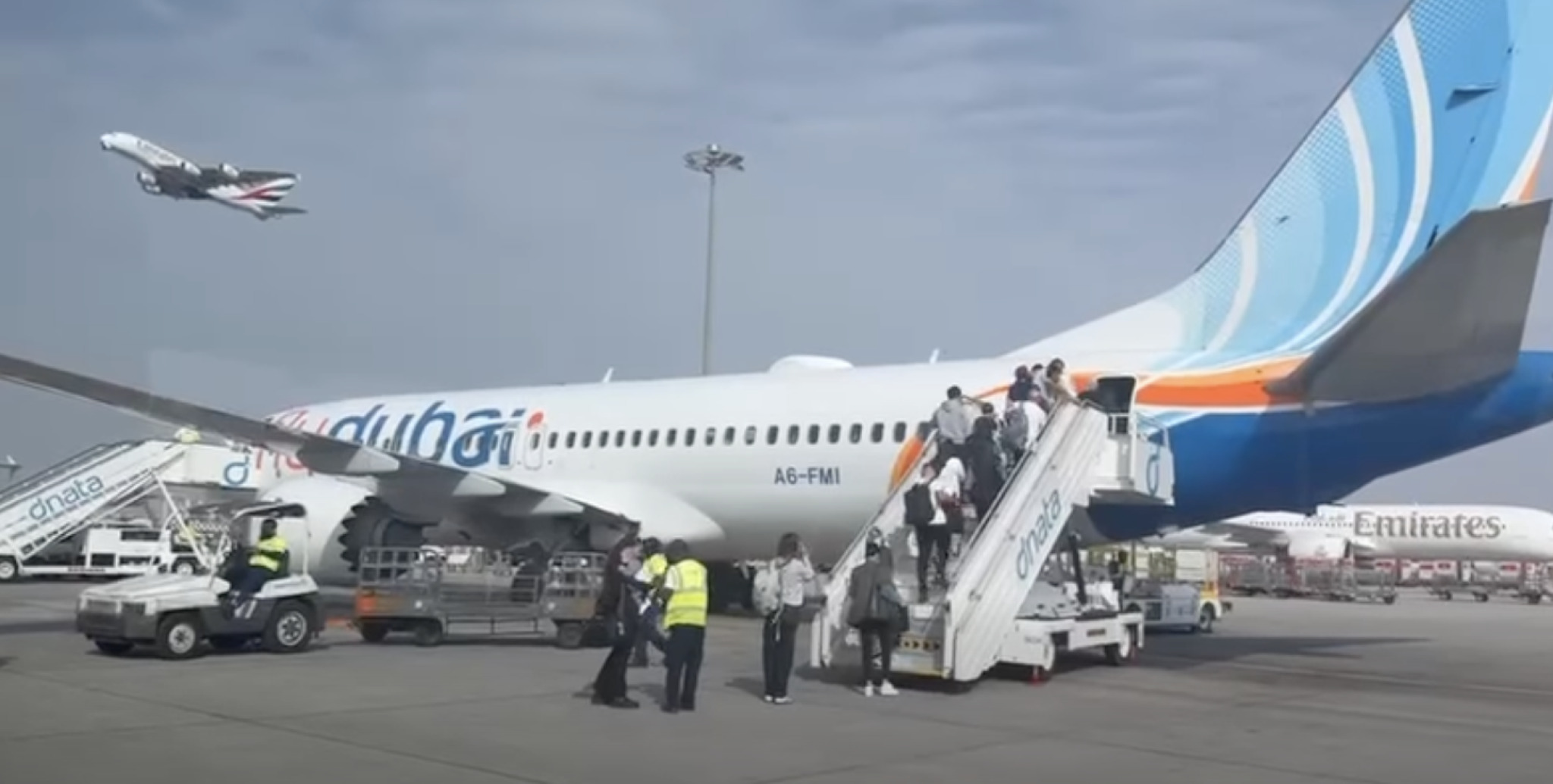 media-libraryf759ml8b5avscHw98pW