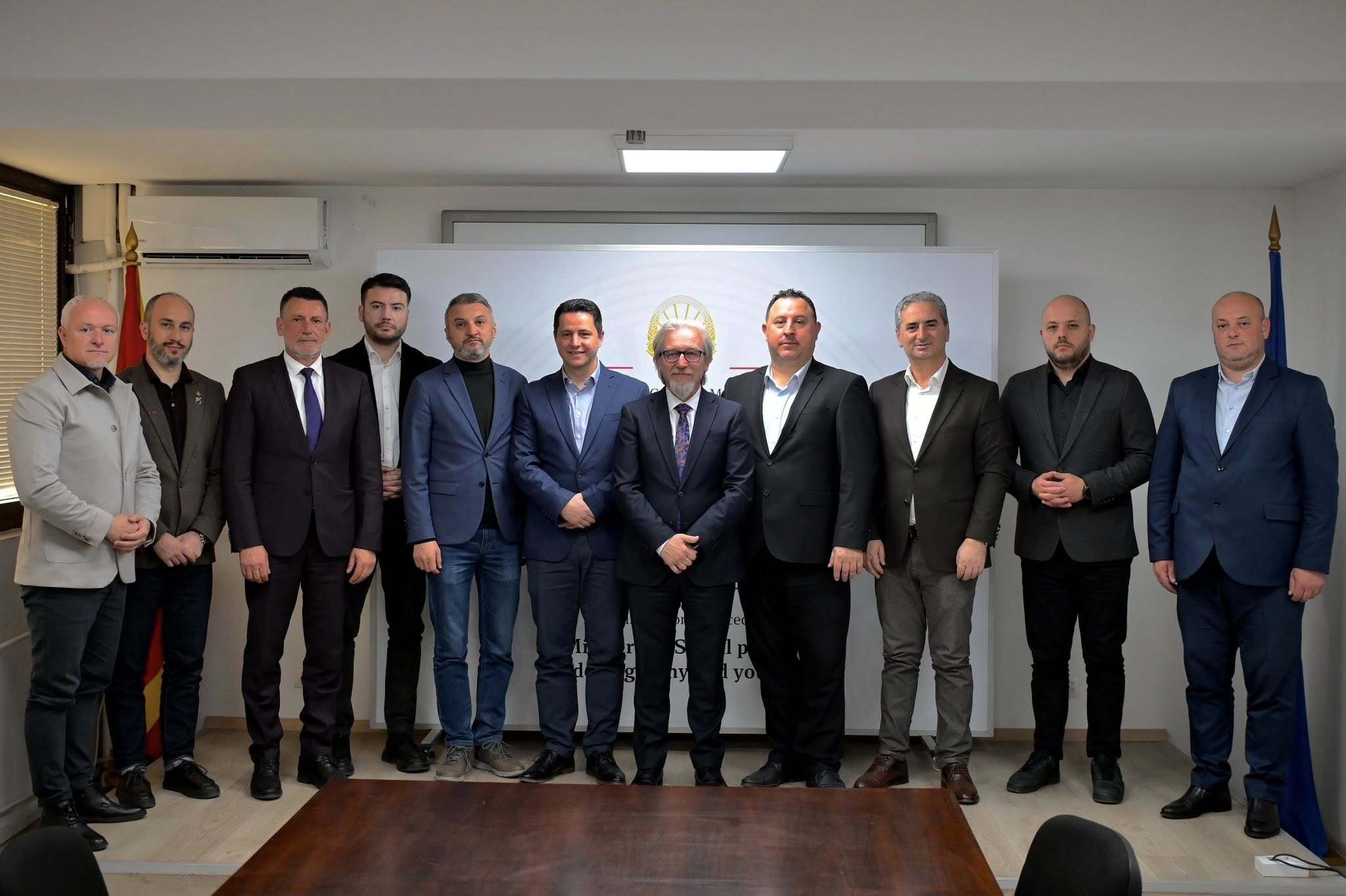 media-library4860u7d361s98CWUHZY