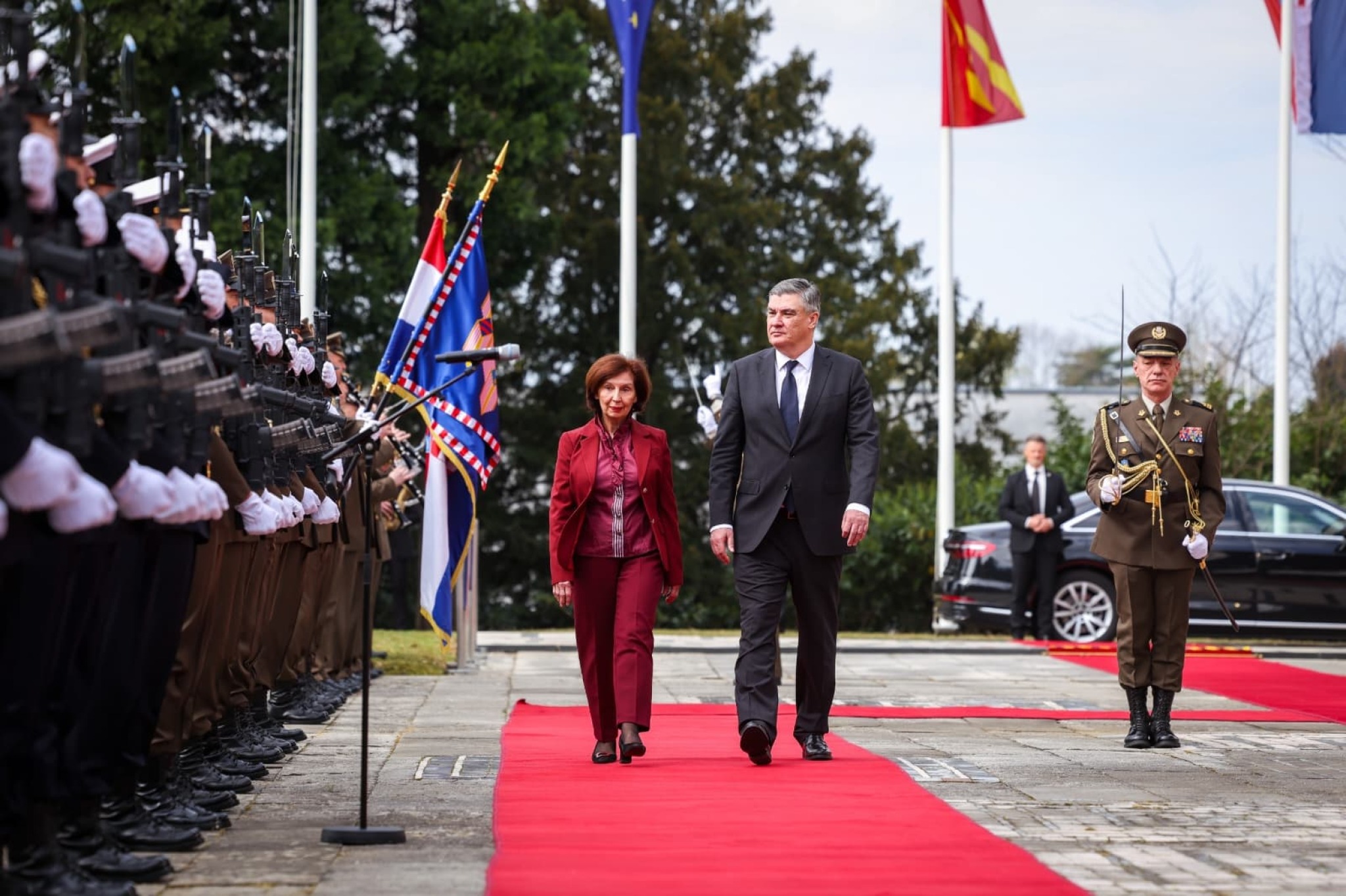 media-library1eevjf2mk5q5dnJvj9Q