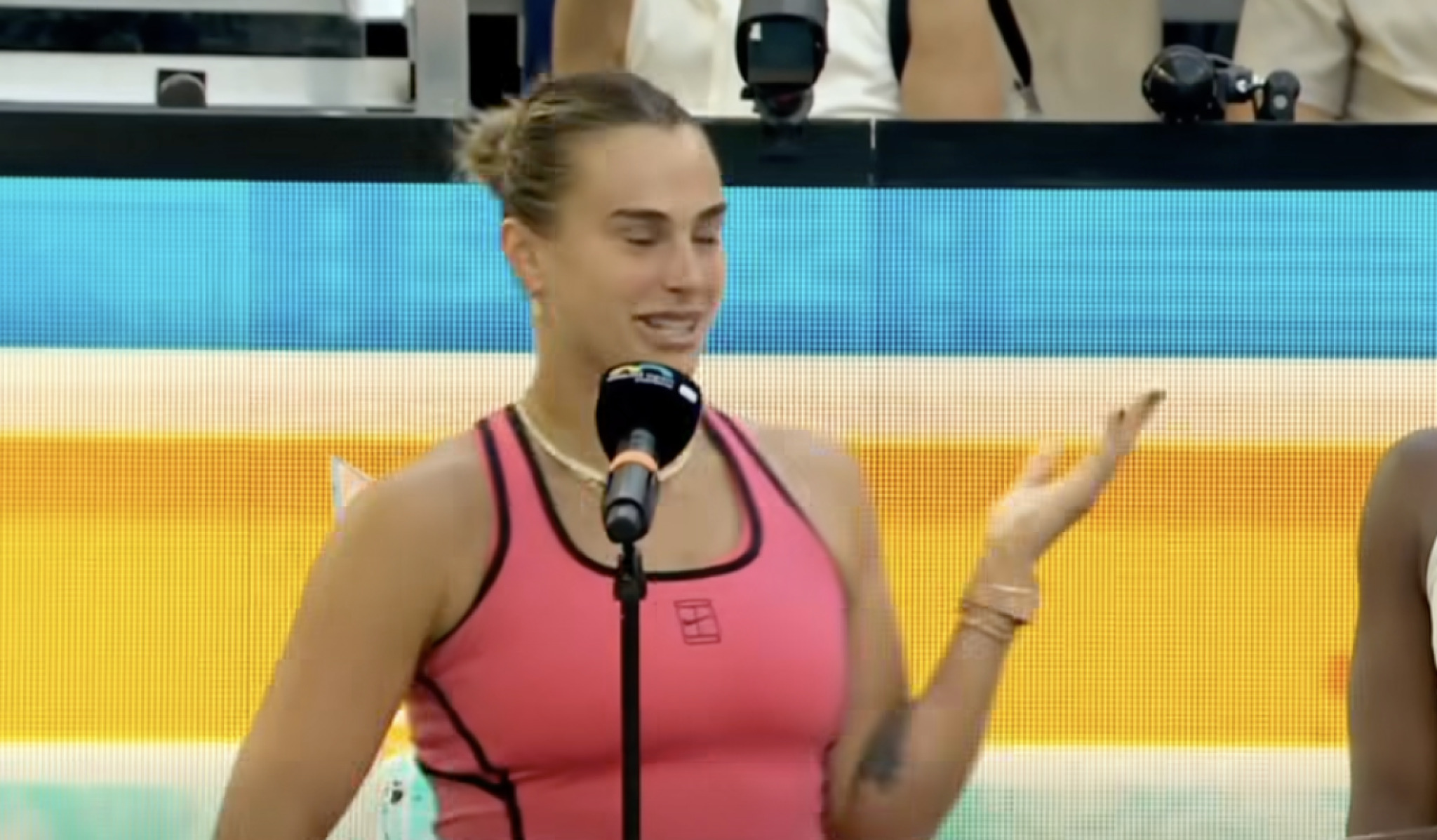 media-library3sjkprtkcb3t8AuibU0